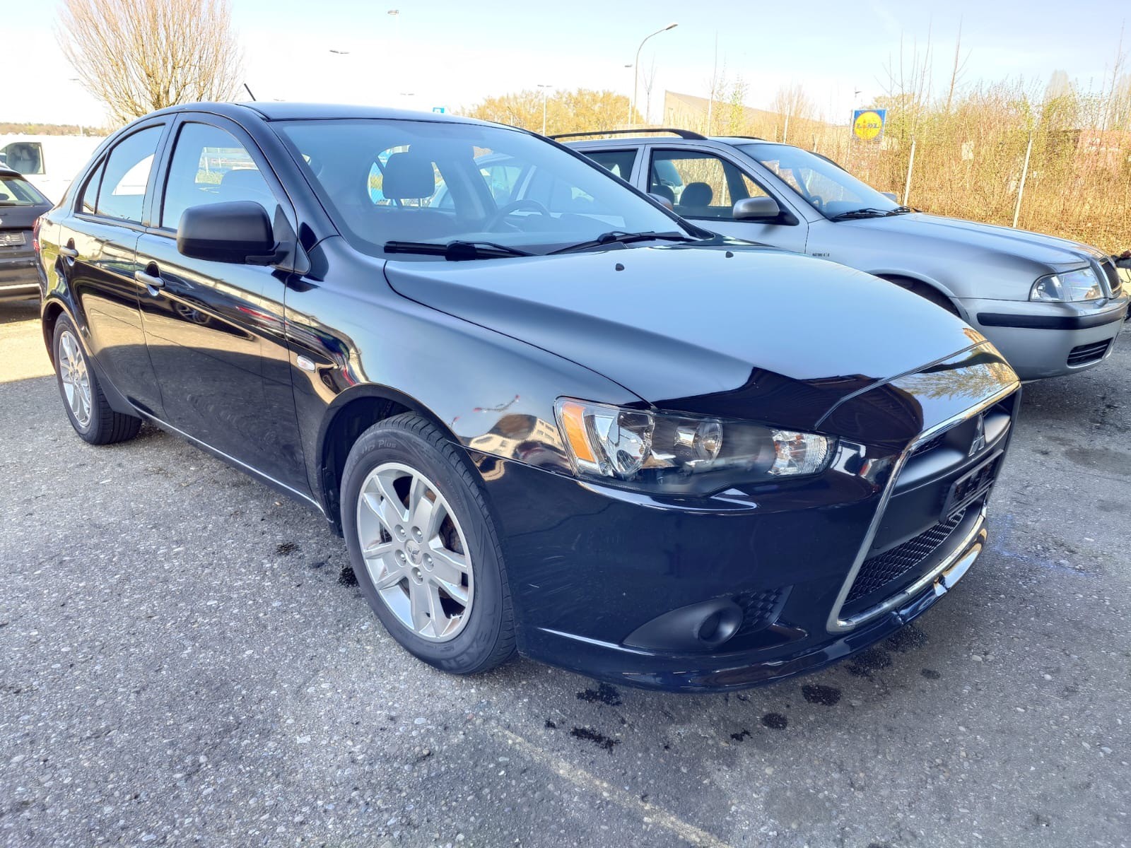 MITSUBISHI Lancer Sportback 1.6 Invite-image-1