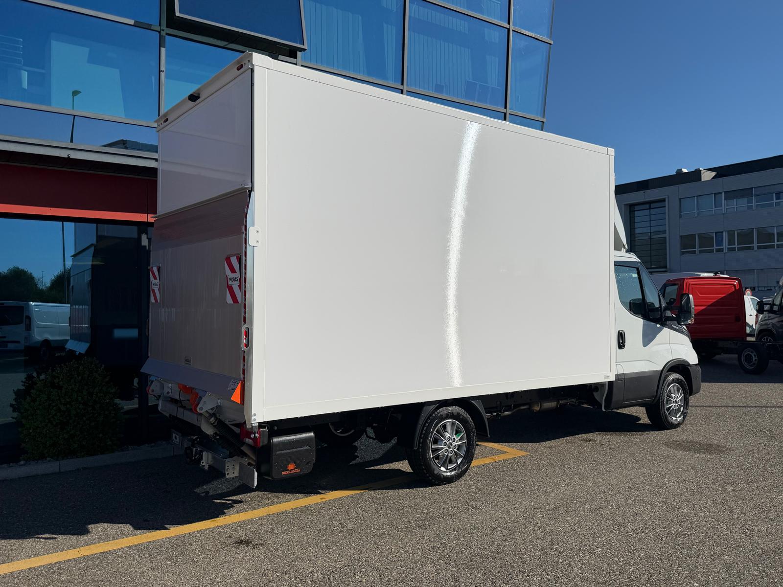 IVECO 35 S 16H Automat Kasten/HB-image-3