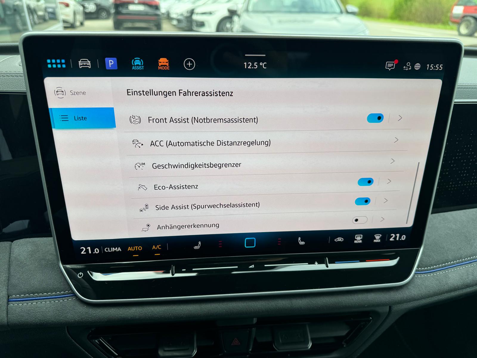 VW Tiguan 2.0 TSI DSG R-Line 4Motion-image-12