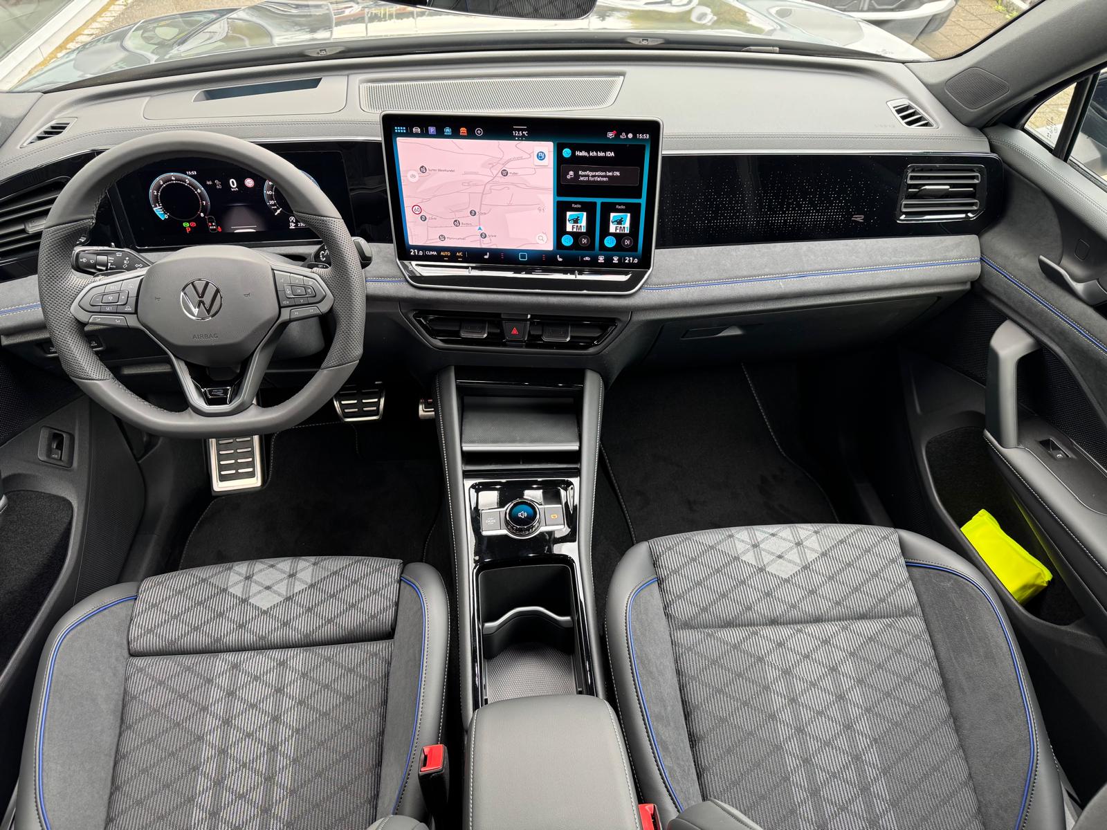 VW Tiguan 2.0 TSI DSG R-Line 4Motion-image-7