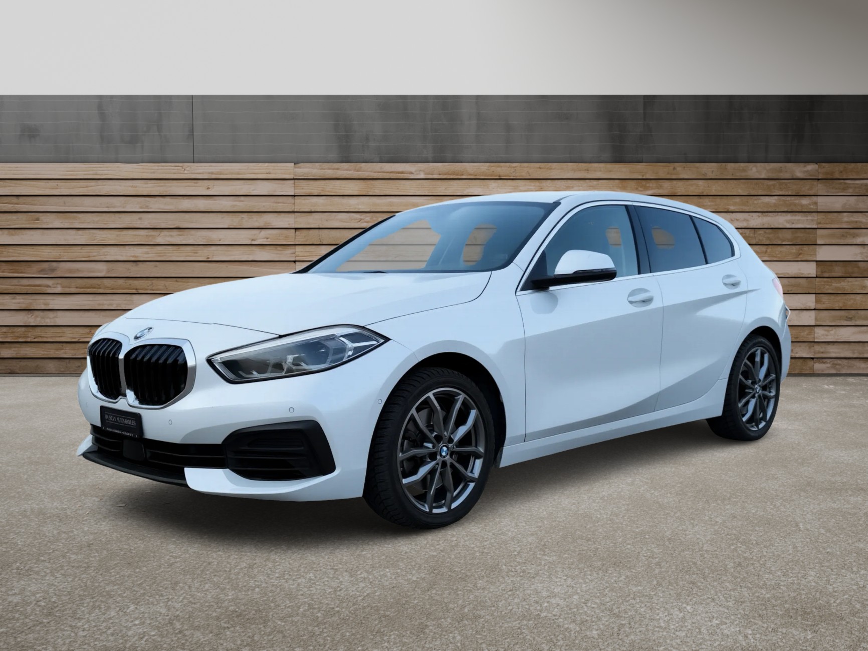 BMW 120i Steptronic-image-7