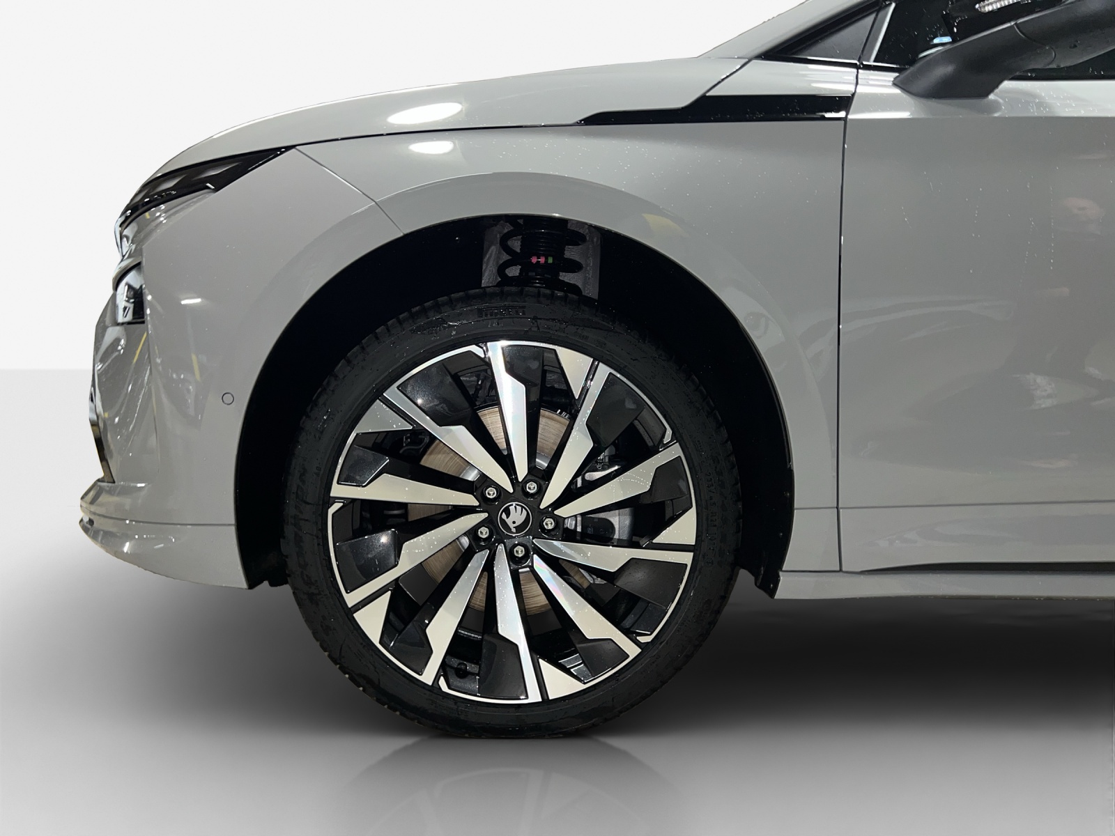 SKODA Enyaq 85x Sportline 4x4-image-15
