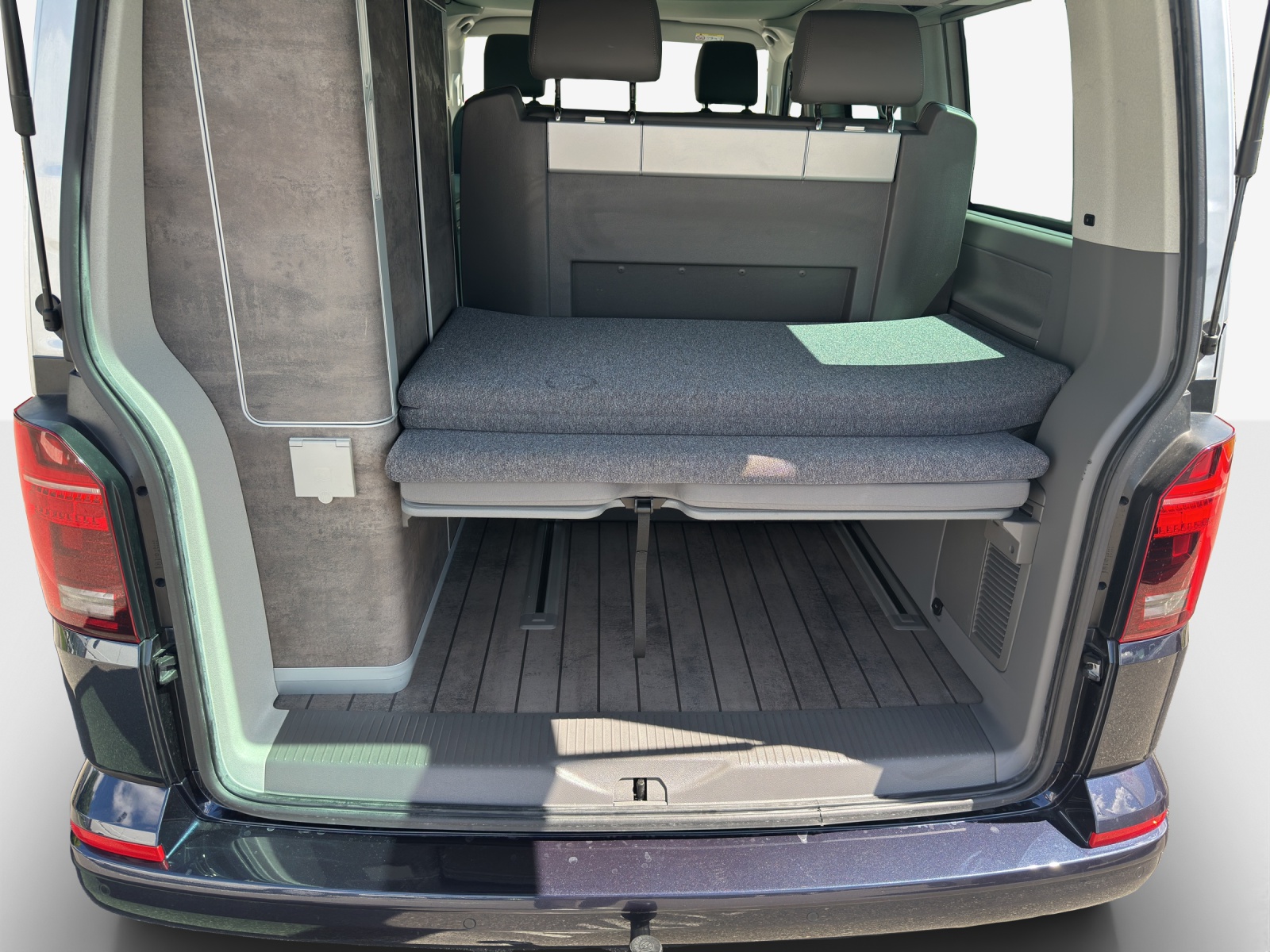 VW T6.1 California 2.0 Bi-TDI Ocean Liberty 4Motion DSG-image-12