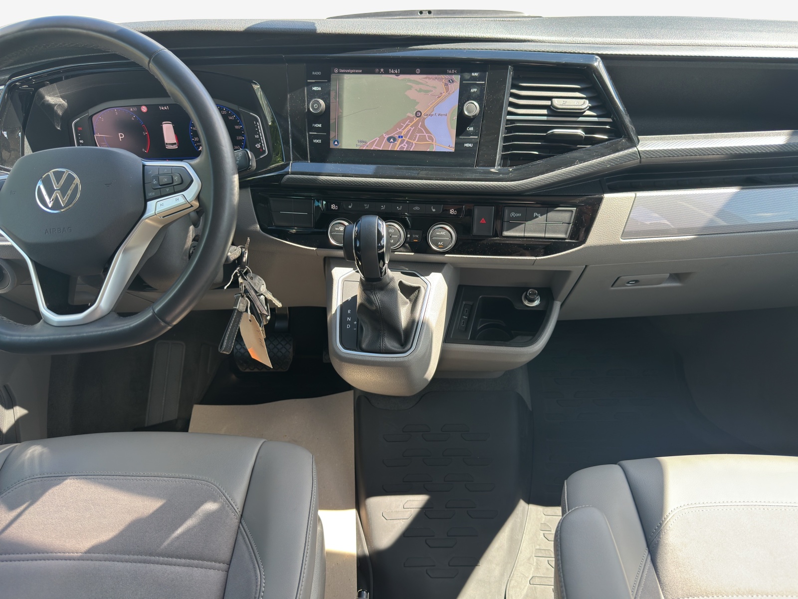 VW T6.1 California 2.0 Bi-TDI Ocean Liberty 4Motion DSG-image-9