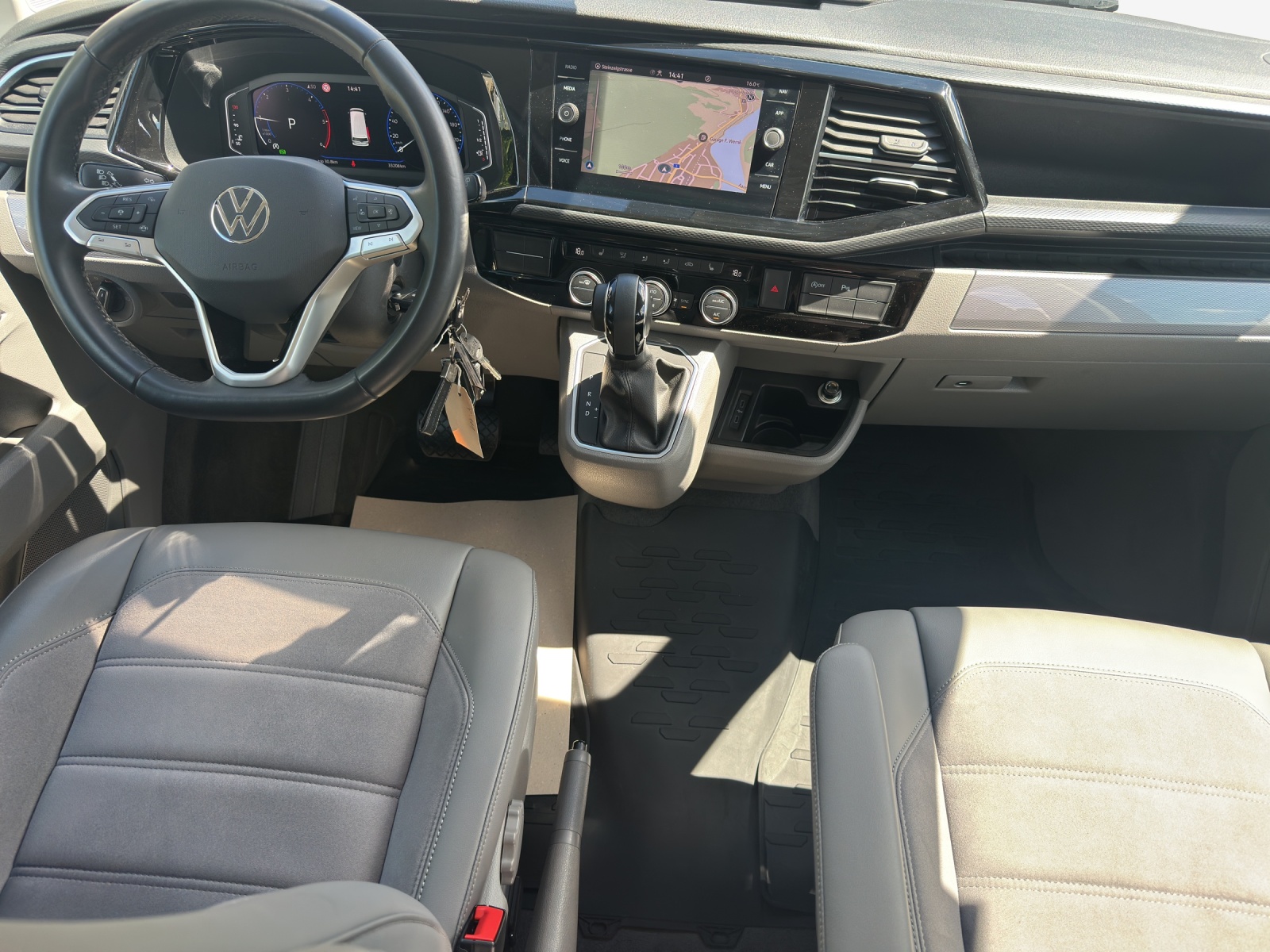 VW T6.1 California 2.0 Bi-TDI Ocean Liberty 4Motion DSG-image-10