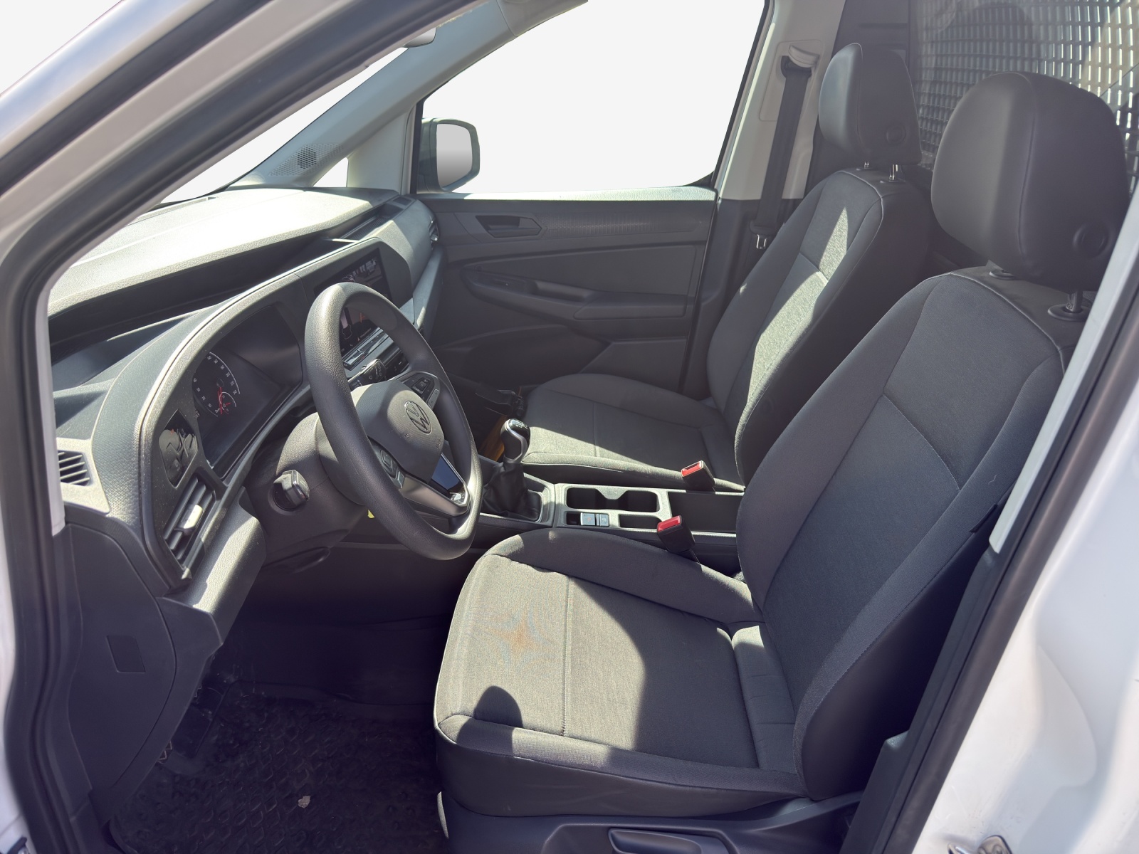 VW Caddy Cargo 2.0TDI Maxi 4Motion-image-7