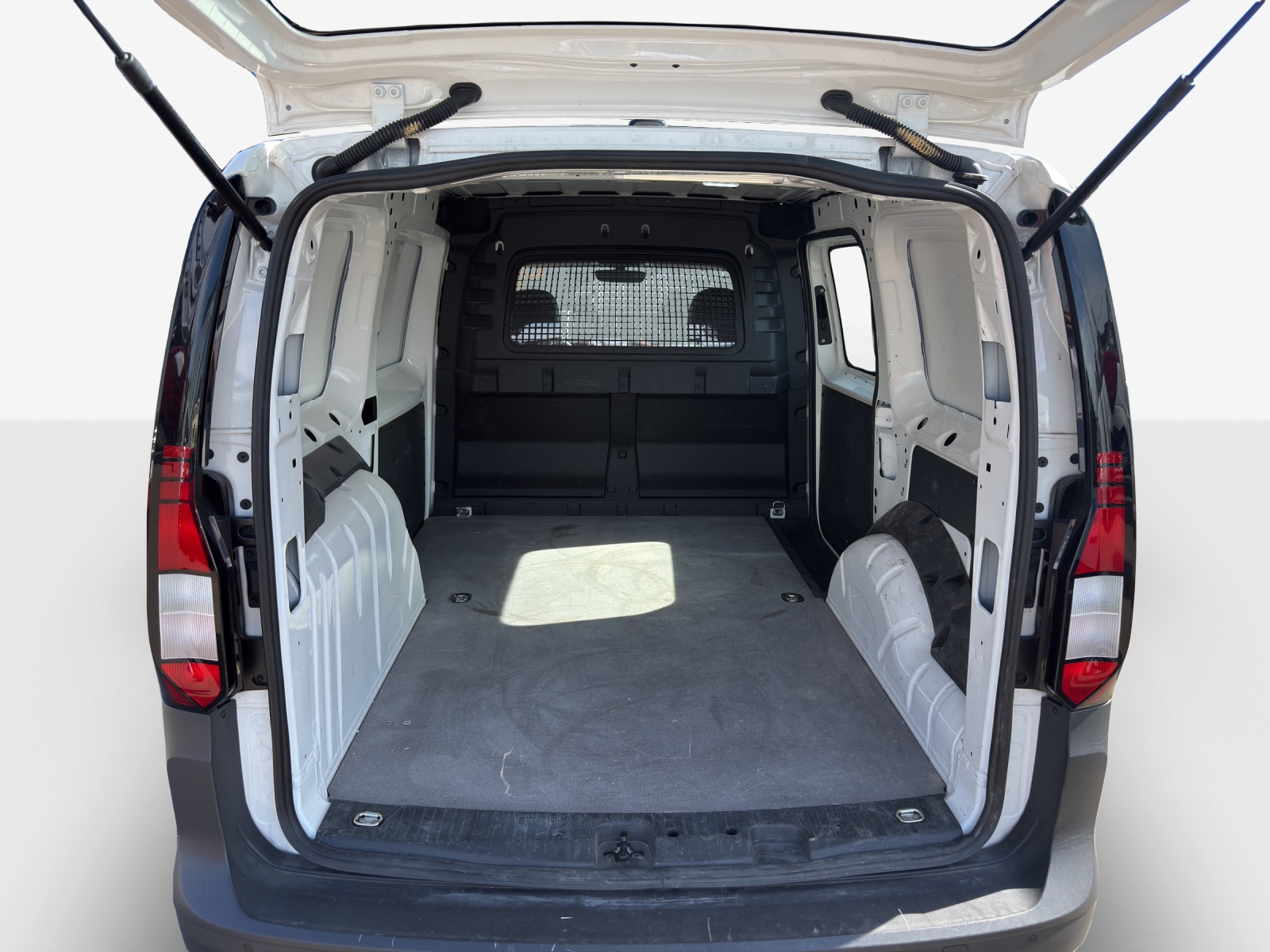 VW Caddy Cargo 2.0TDI Maxi 4Motion-image-12