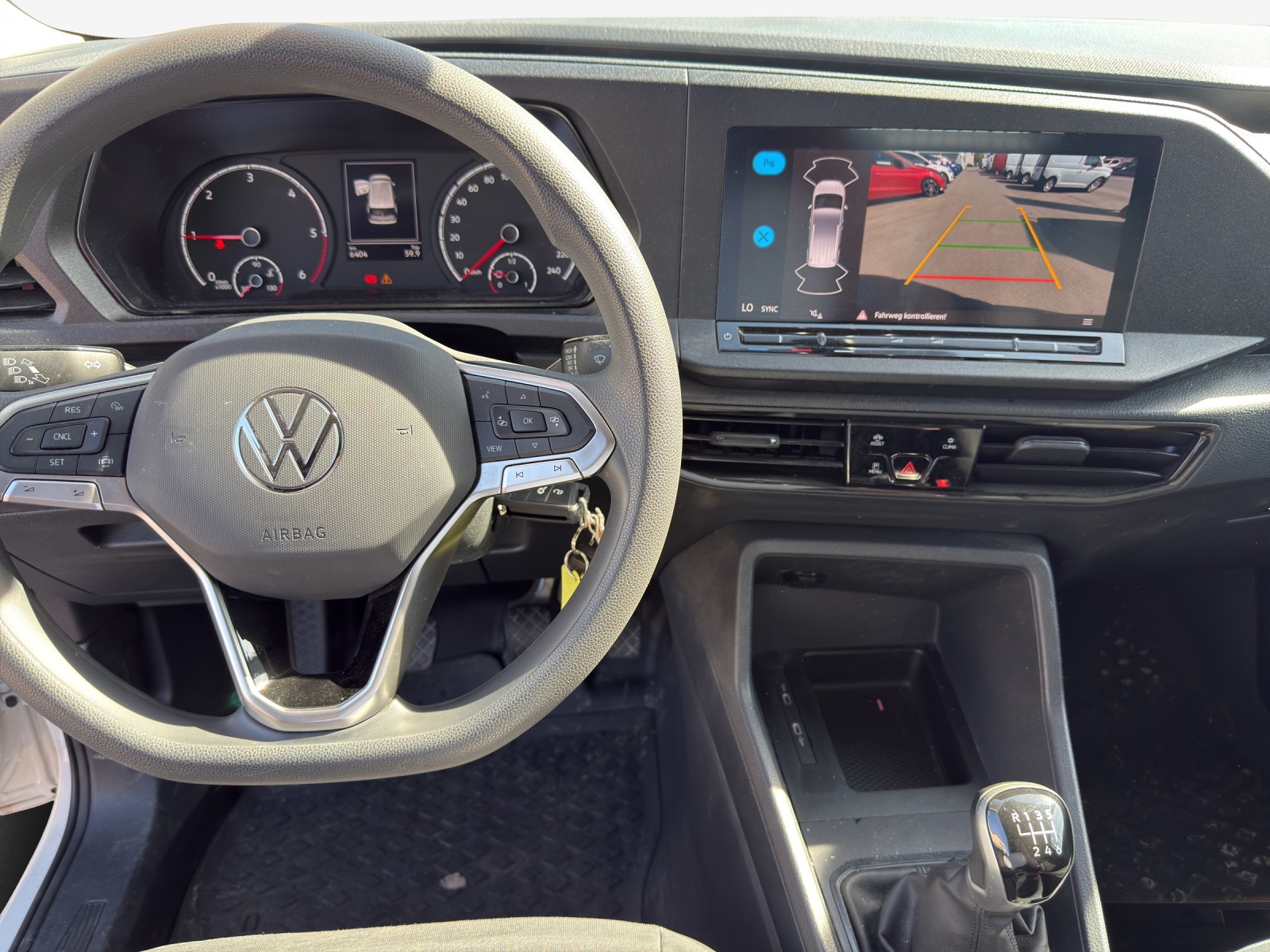 VW Caddy Cargo 2.0TDI Maxi 4Motion-image-8