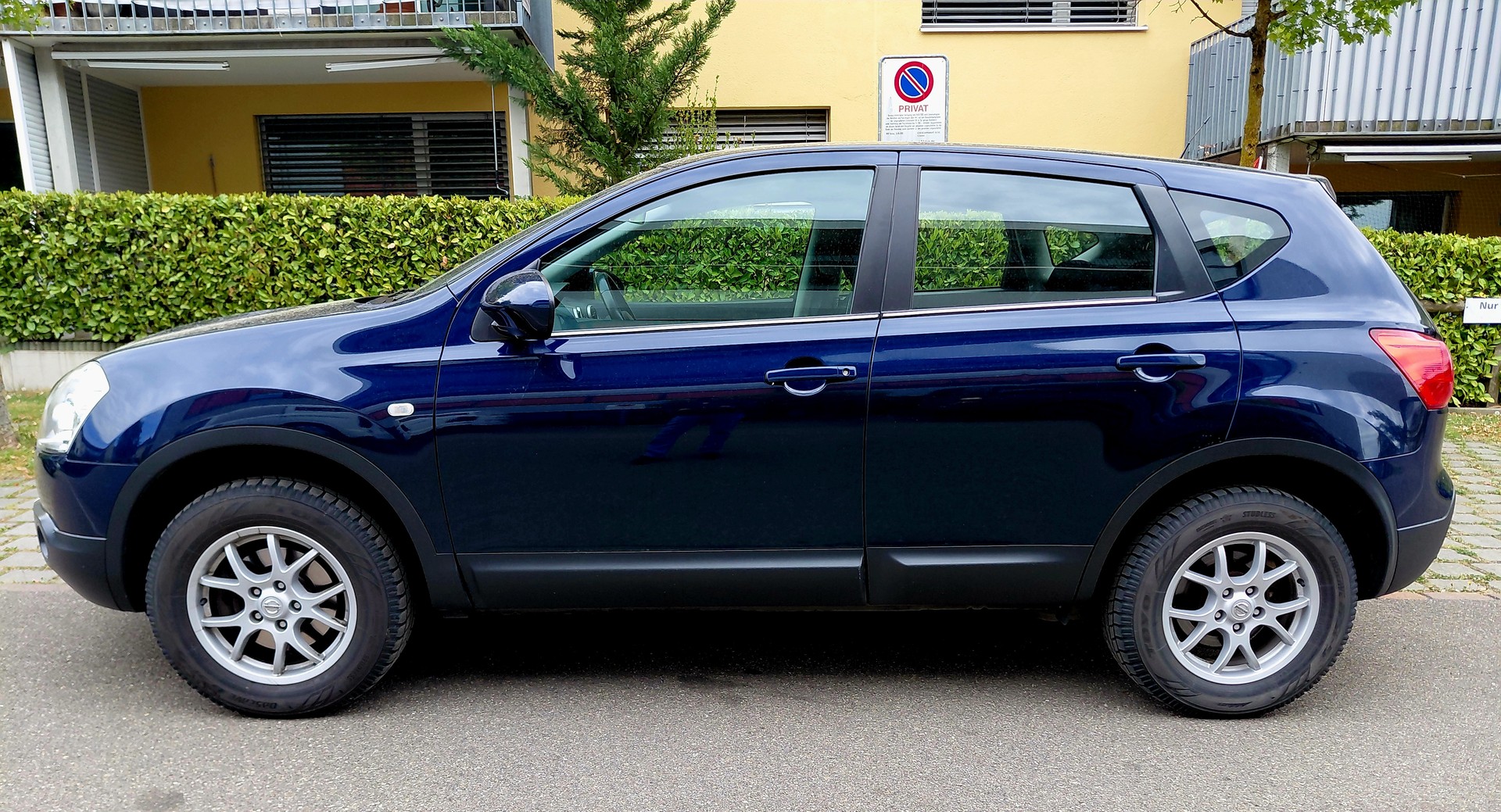 NISSAN Qashqai 2.0 4WD i-Way-image-3