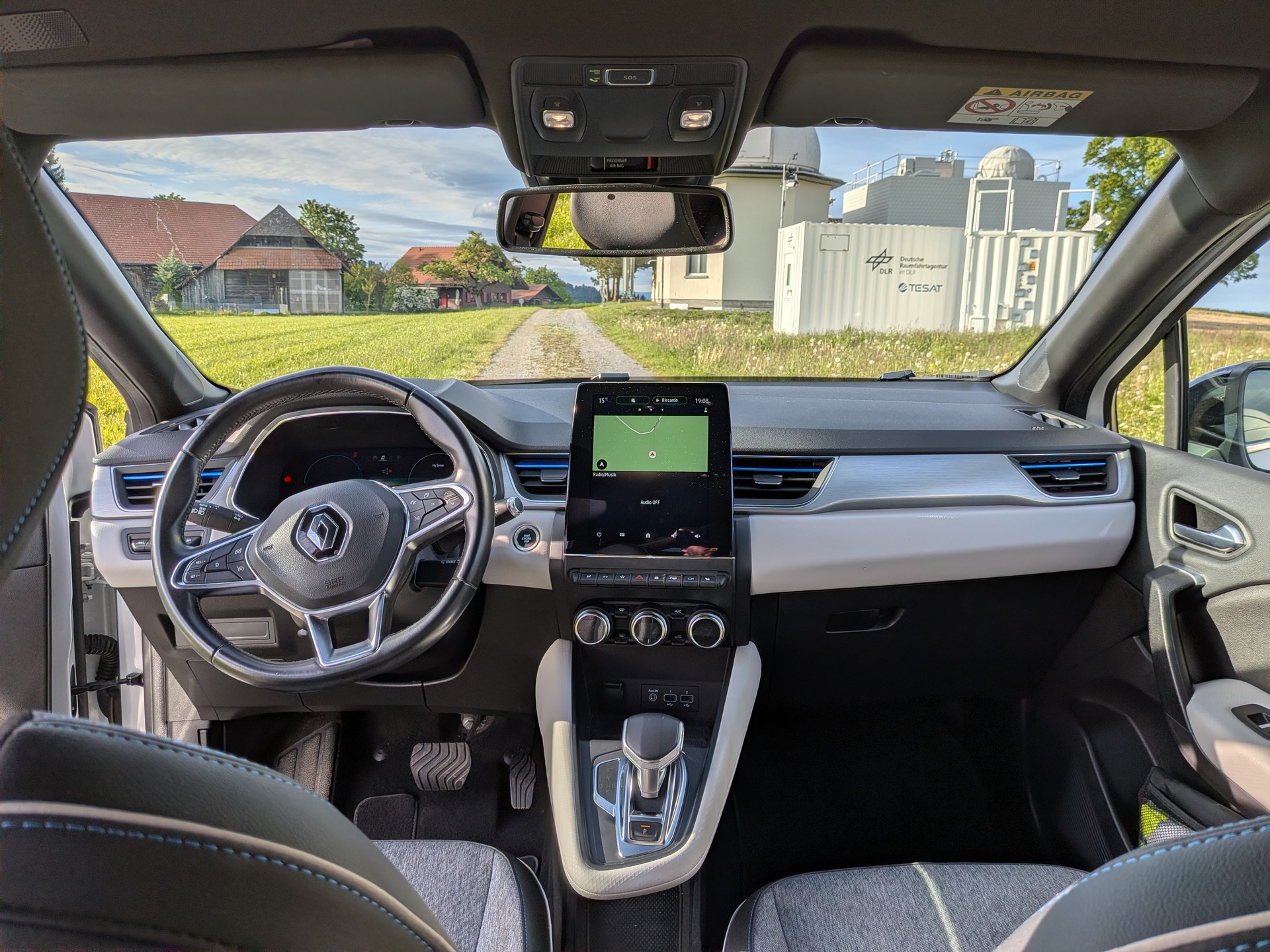 RENAULT 1.6 E-Tech Plug-in Edition One-image-5