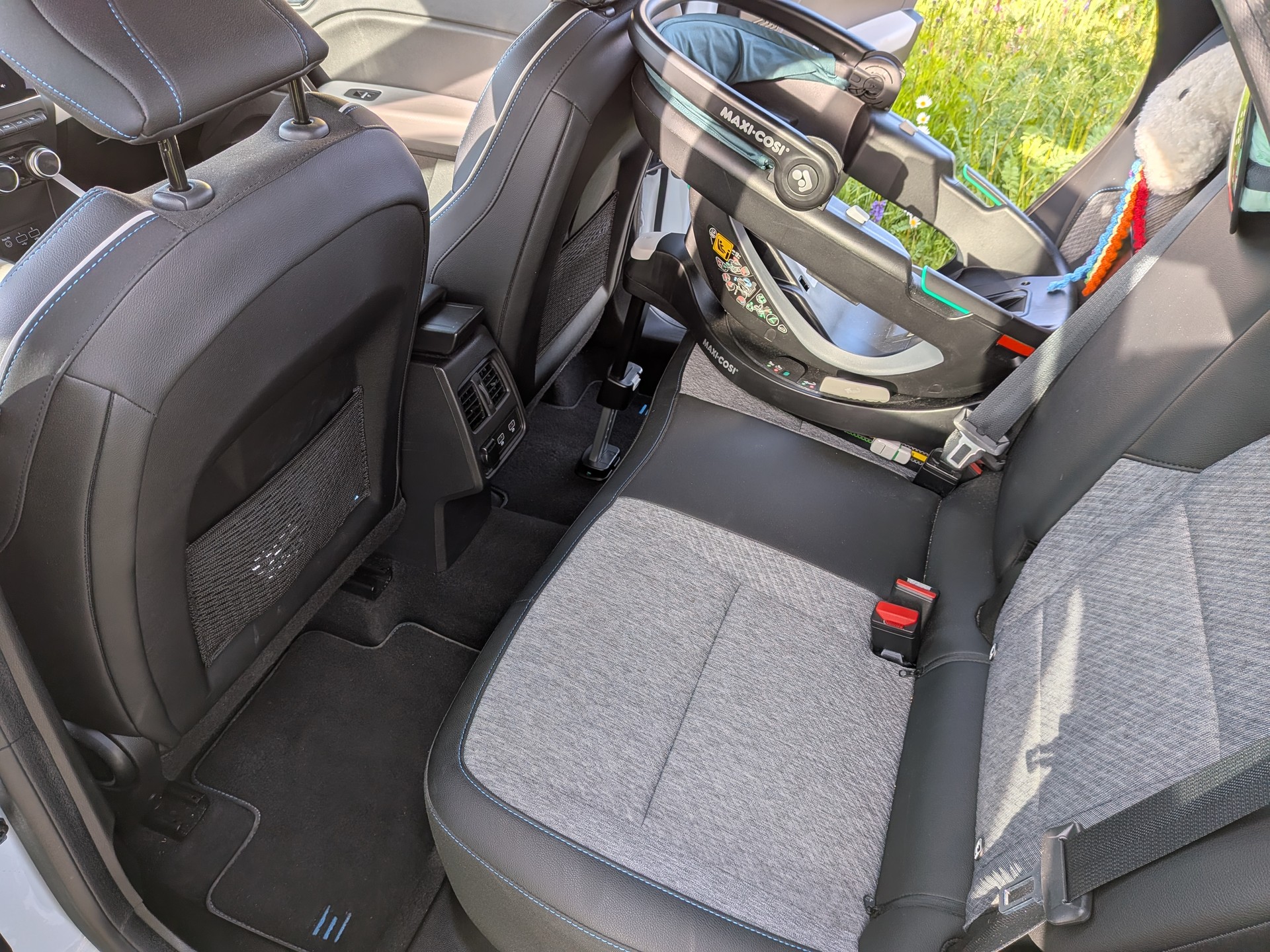 RENAULT 1.6 E-Tech Plug-in Edition One-image-3