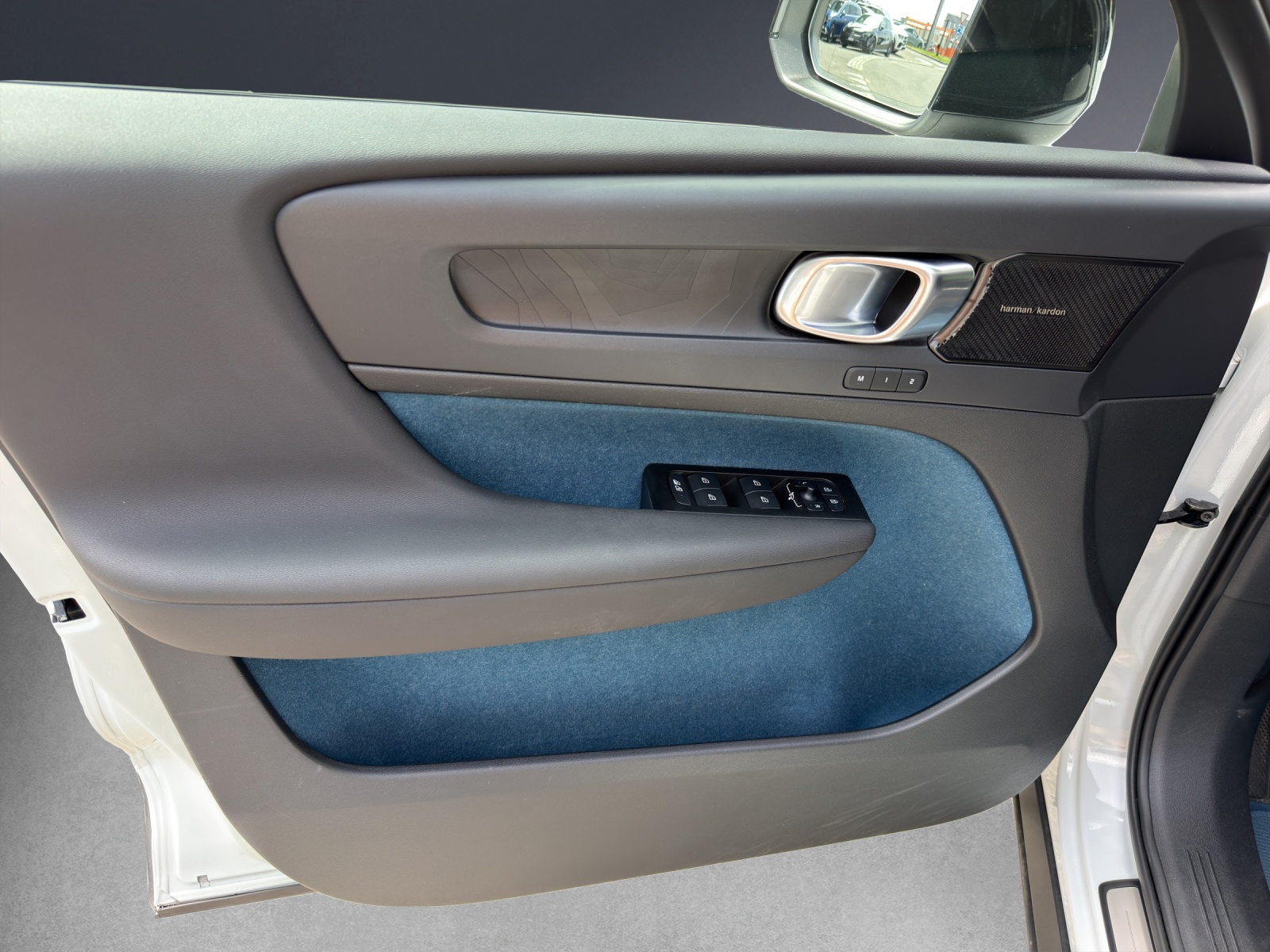 Image VOLVO C40 C40 Recharge P8 Twin AWD Pure Electric Plus