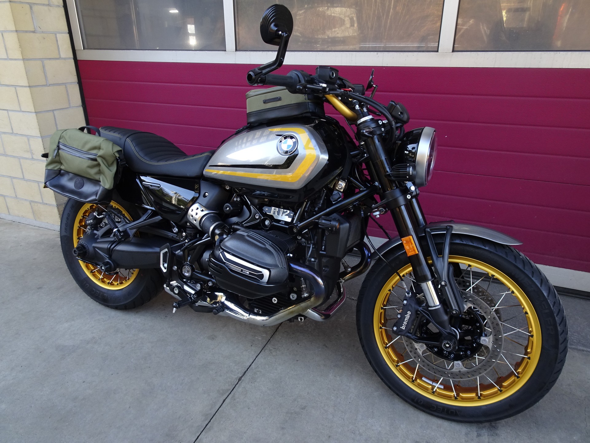 BMW R 12-showroom-element-2