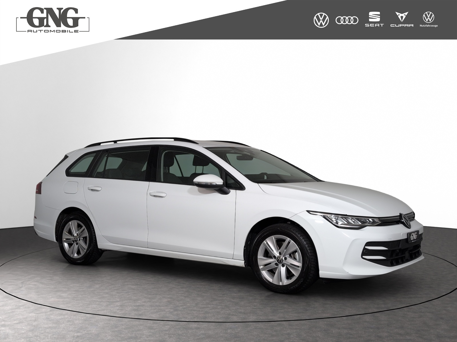 VW Golf Variant 2.0 TDI Life DSG-image-3