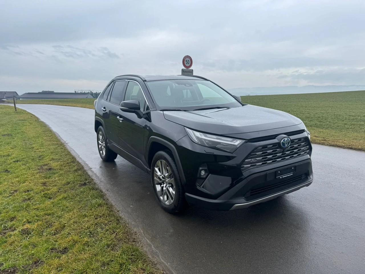 TOYOTA RAV-4 2.5 HSD Premium e-CVT 4WD-image-1
