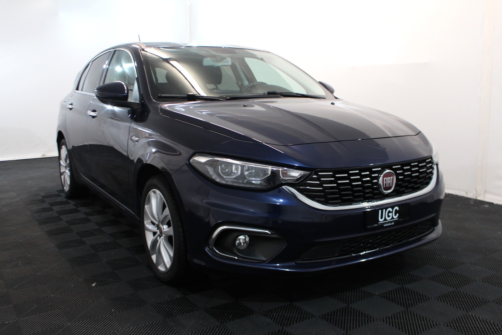 FIAT Tipo 1.4 T-Jet Lounge