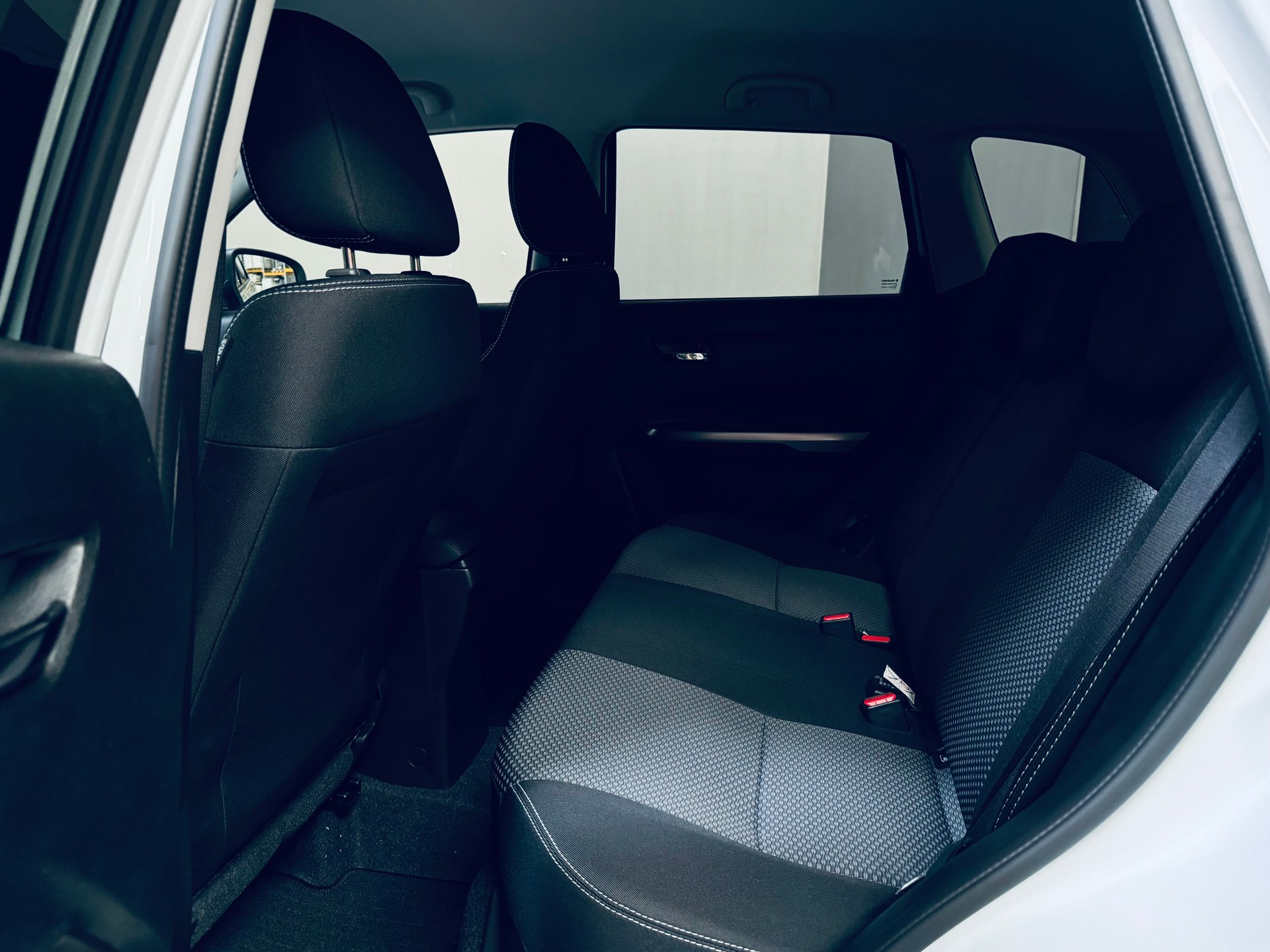 SUZUKI Vitara 1.4 Boosterjet Compact + 4x4 Hybrid Automatic-image-12