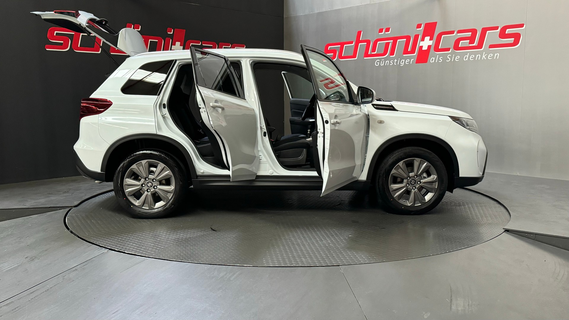 SUZUKI Vitara 1.4 Boosterjet Compact + 4x4 Hybrid Automatic-image-8