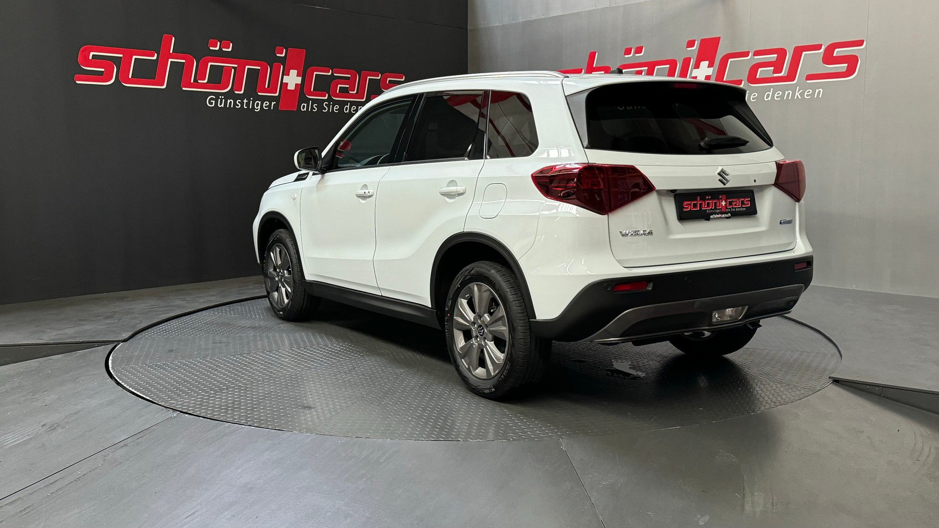 SUZUKI Vitara 1.4 Boosterjet Compact + 4x4 Hybrid Automatic-image-4
