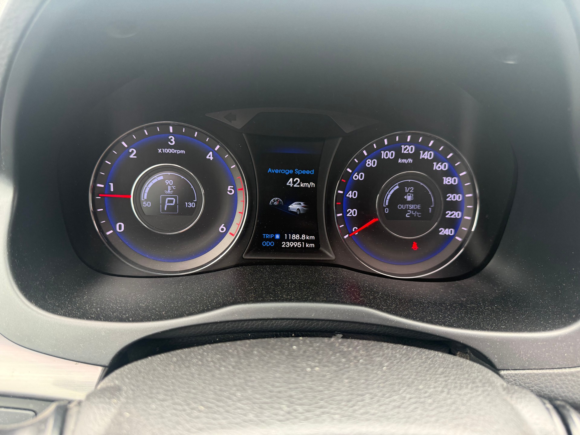 HYUNDAI i40 Wagon 1.7 CRDI Style Automatic-image-9