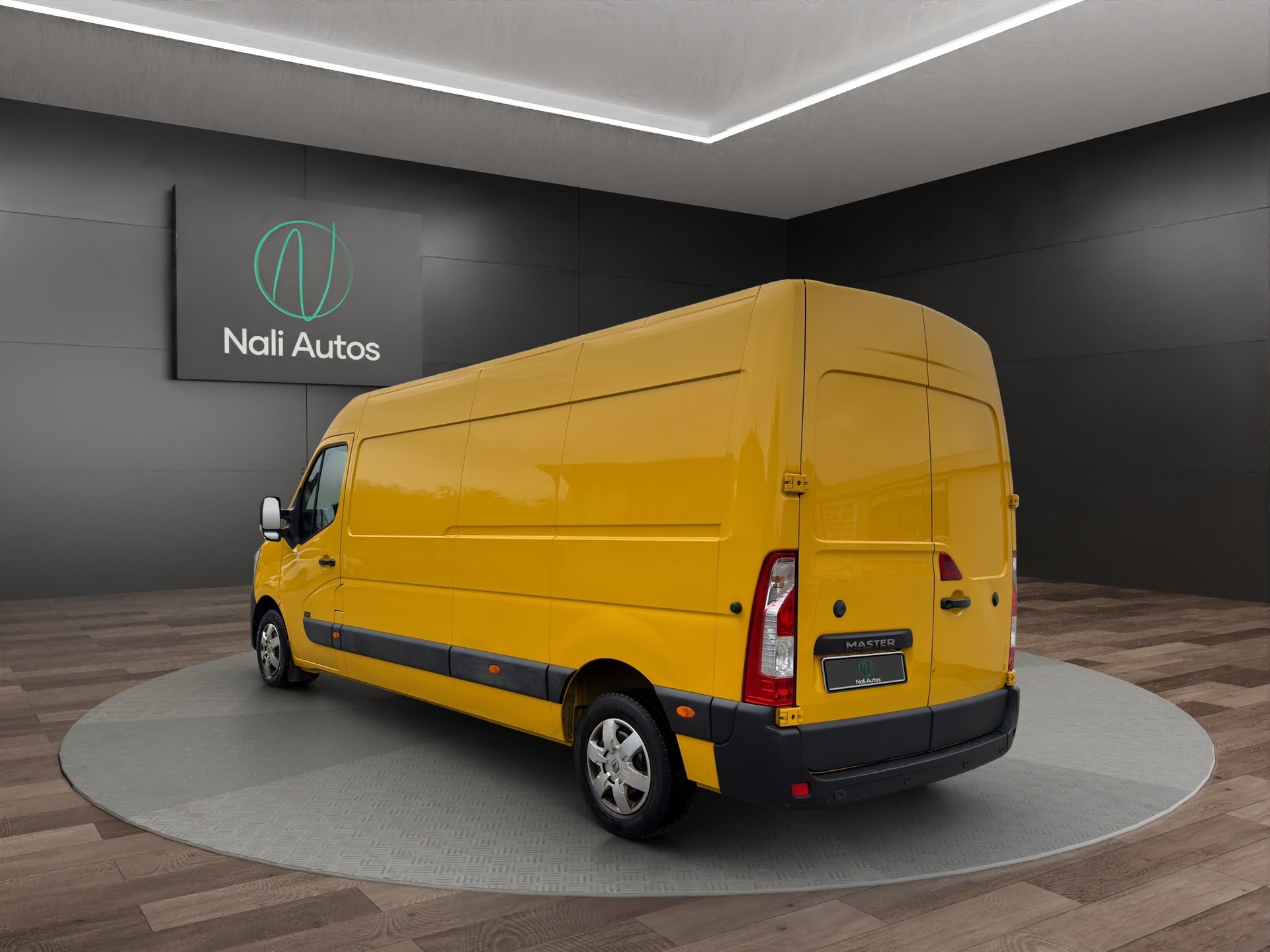RENAULT Master T35 2.3dCi 135 L3H2-image-6