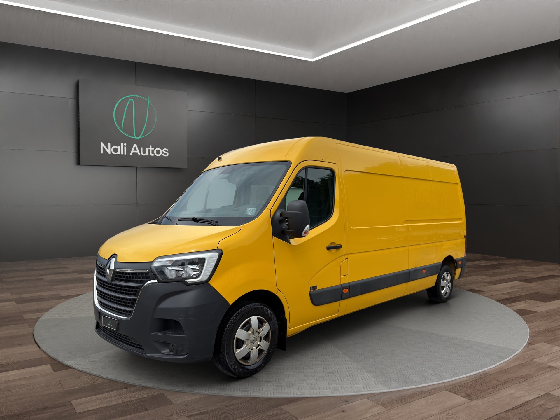 RENAULT Master T35 2.3dCi 135 L3H2-image-0