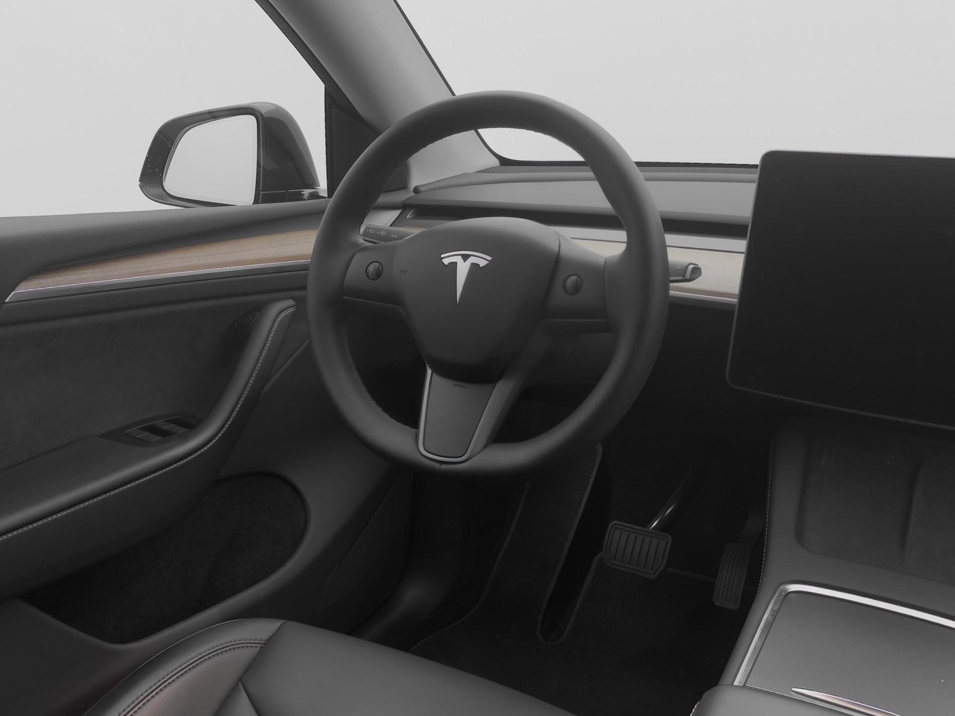 TESLA Model Y Long Range-image-7