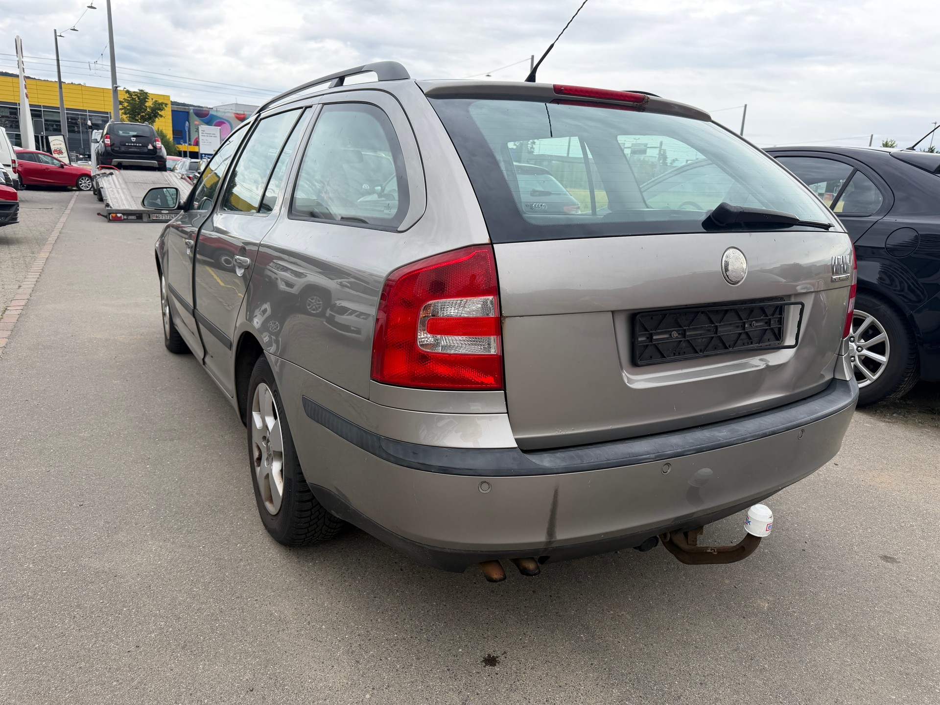 SKODA Octavia 2.0 TDI Swiss Adventure 4x4-image-5