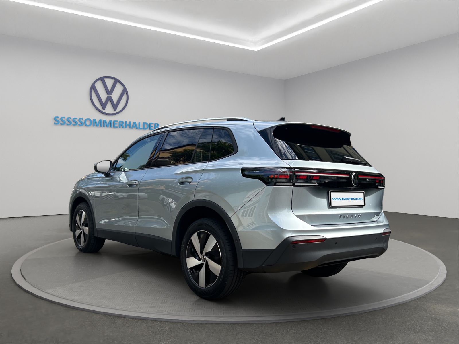 VW Tiguan 2.0 TSI DSG United 4Motion-showroom-element-2