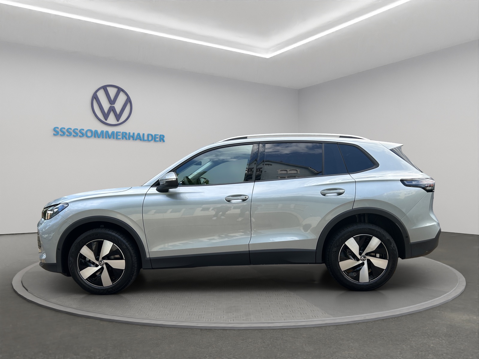 VW Tiguan 2.0 TSI DSG United 4Motion-showroom-element-1