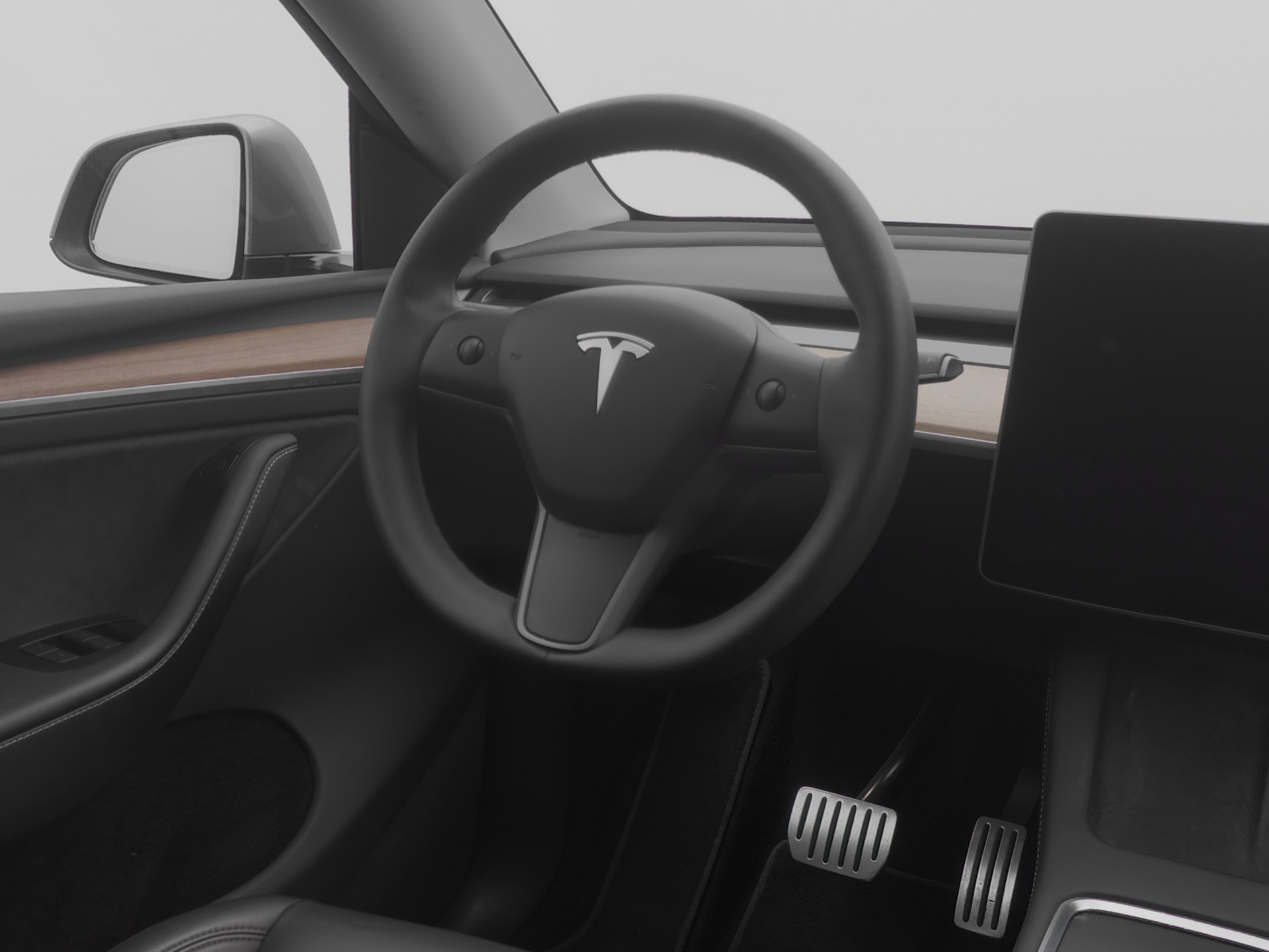 TESLA Model Y Performance-image-6