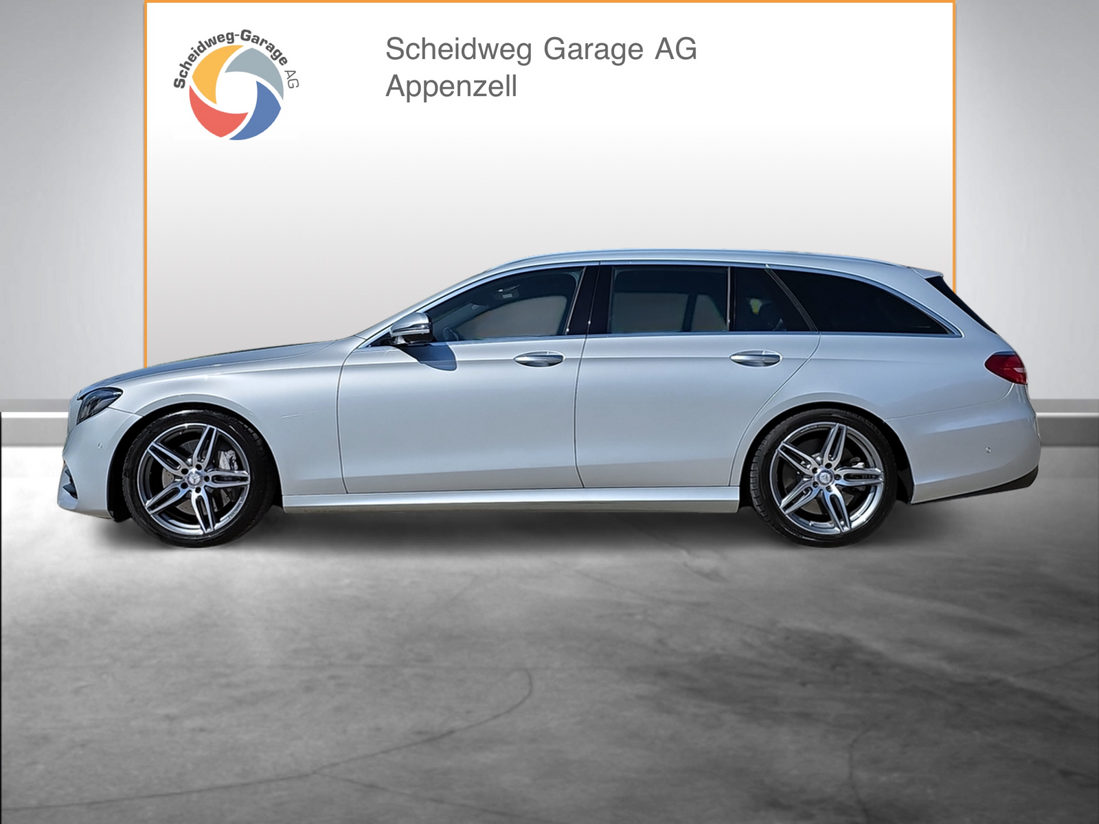 MERCEDES-BENZ E 400 AMG Line 4 Matic 9G-Tronic-showroom-element-2