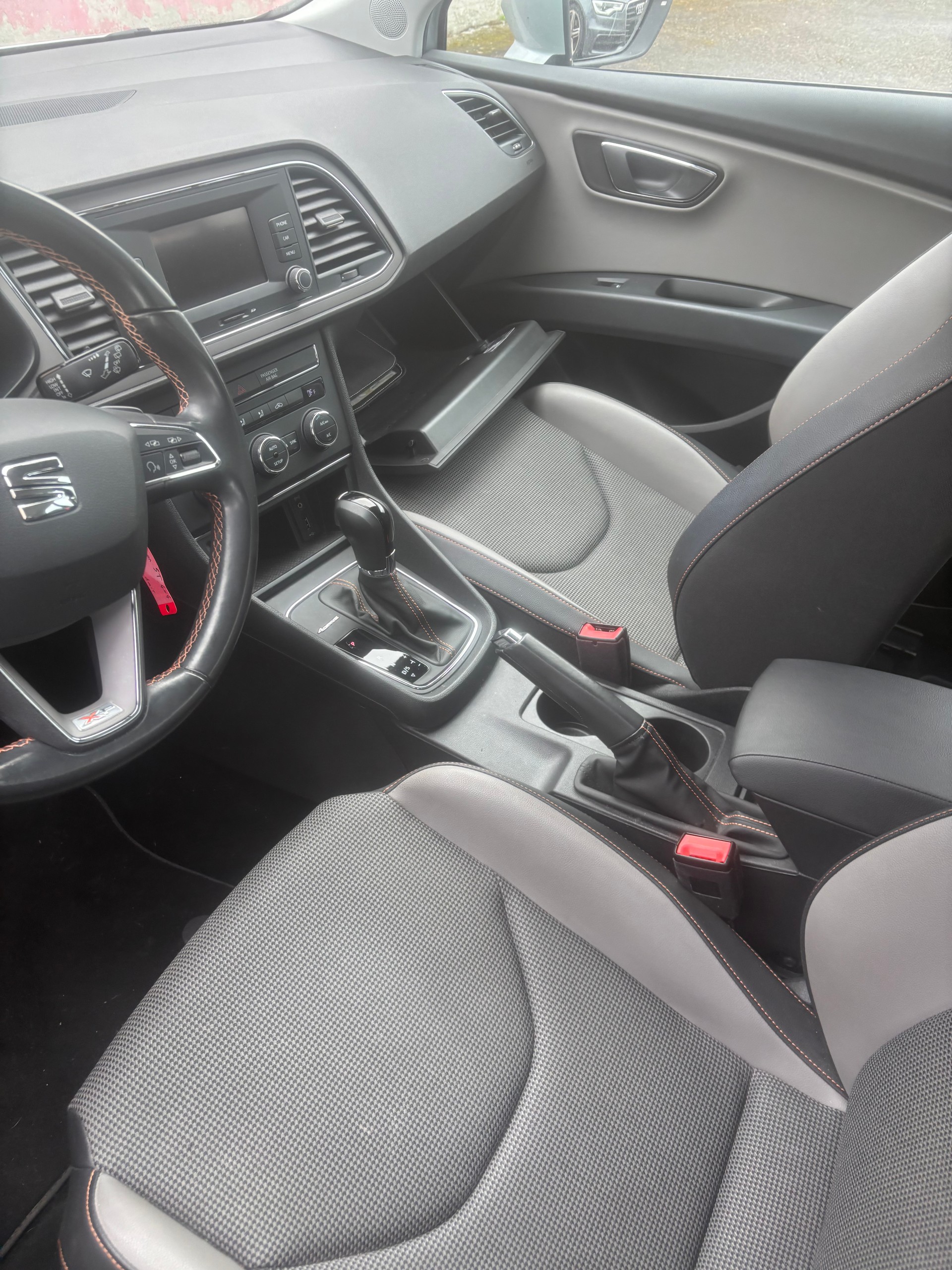 SEAT Leon ST 1.8 TSI X-Perience 4Drive DSG-image-10