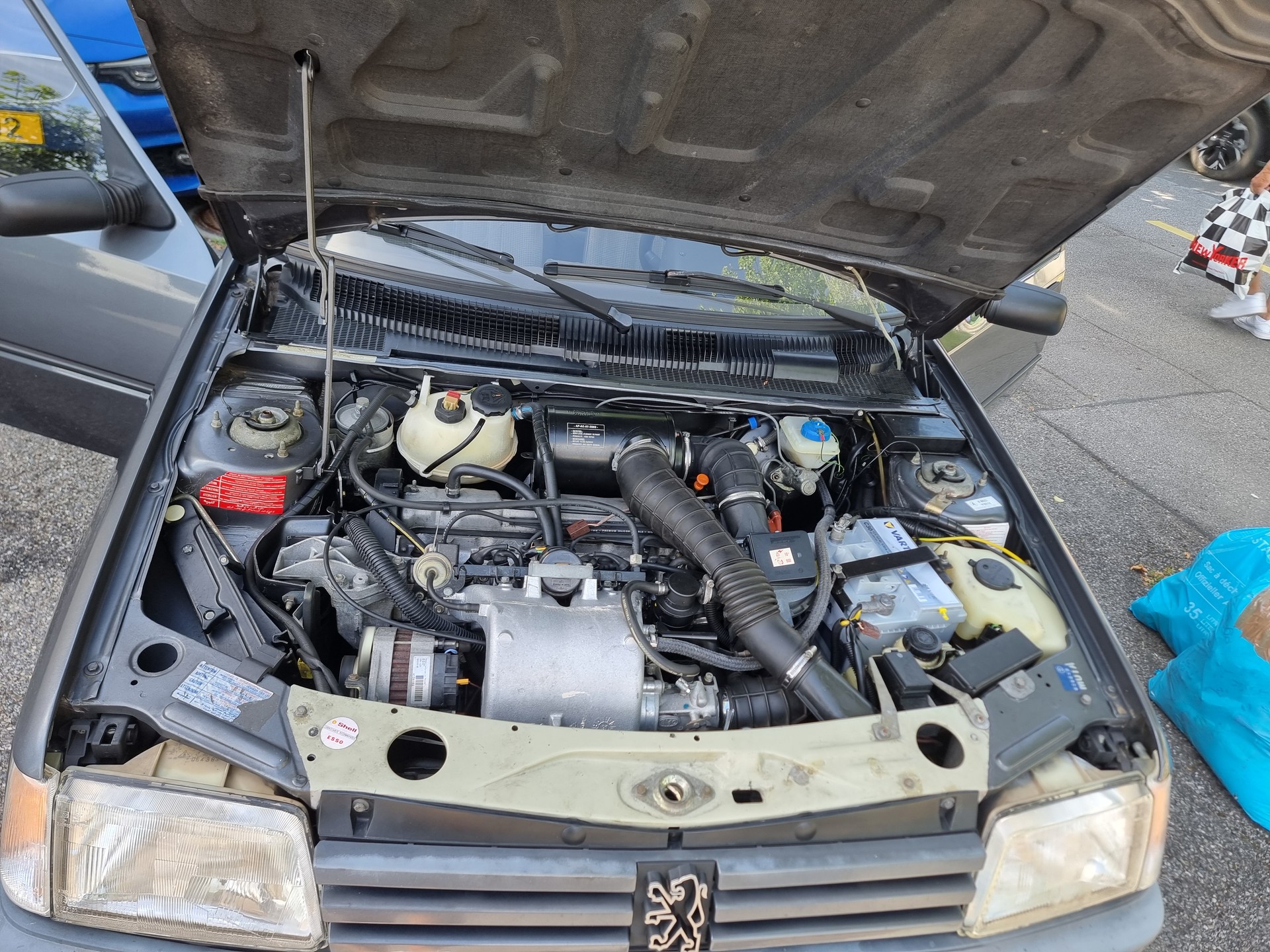 PEUGEOT 205 1.9 Automatic-image-7