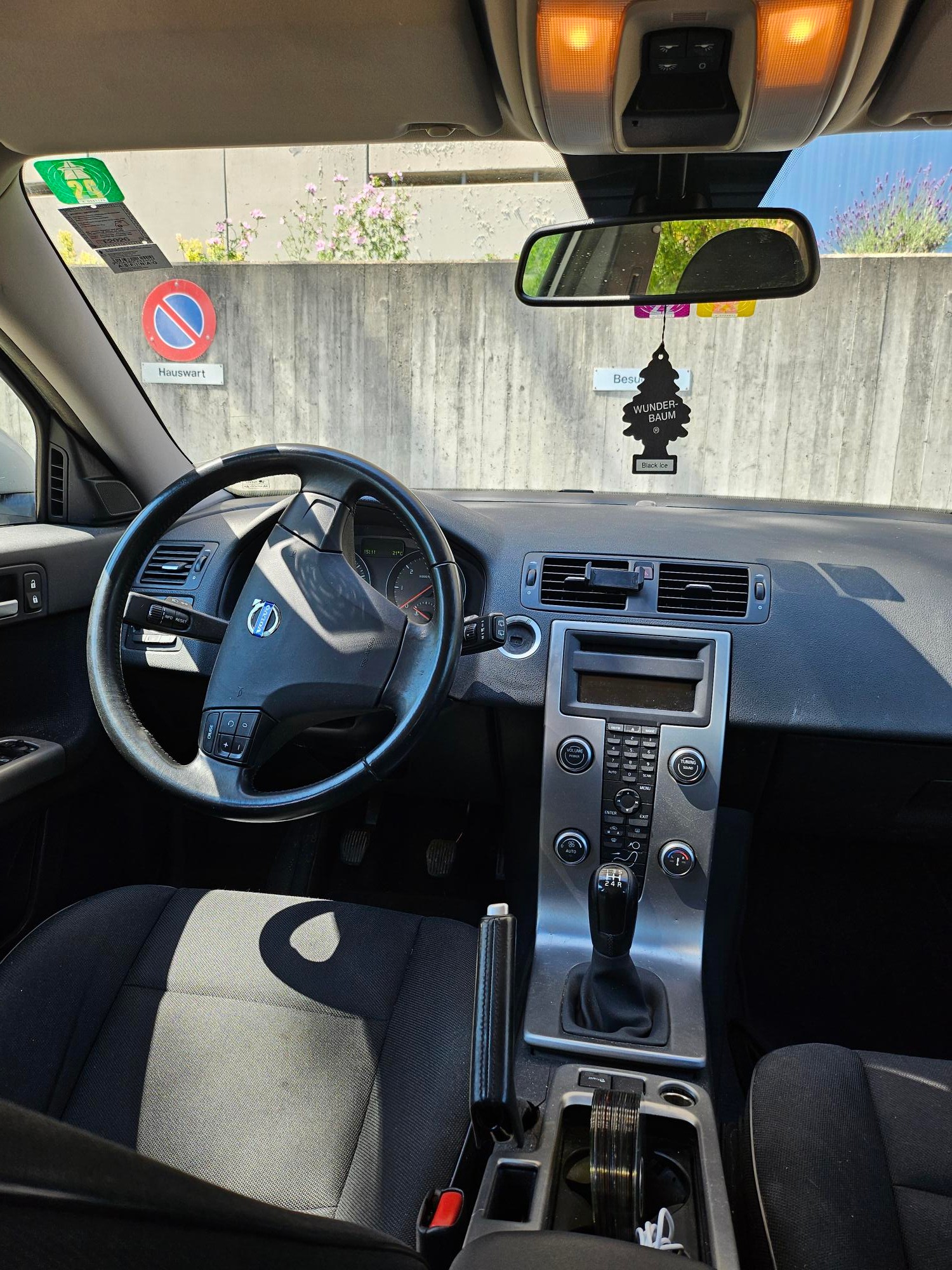 VOLVO 1,6D Drive S/S Kinetic-image-4