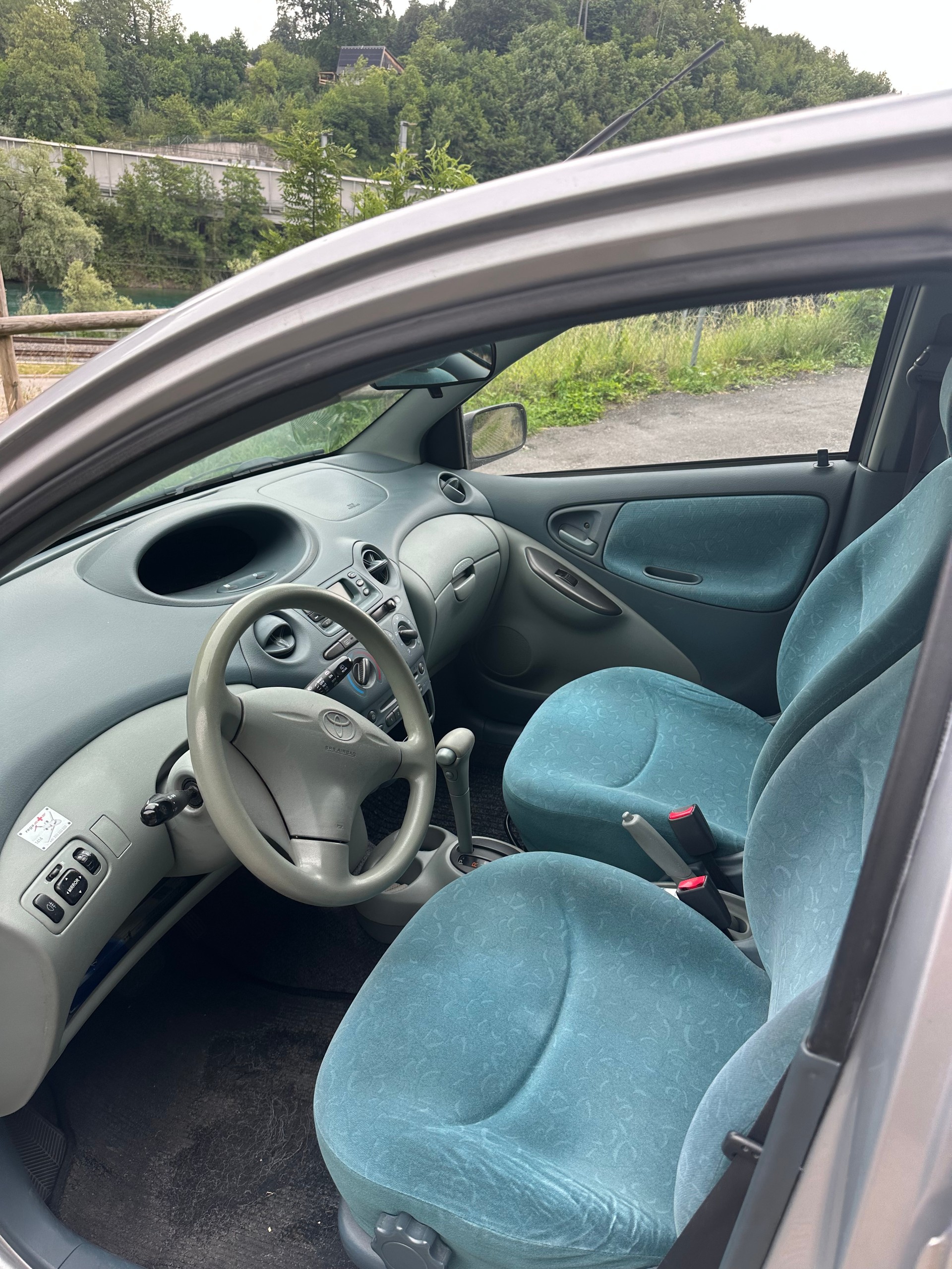 TOYOTA 1.3 16V Linea Sol-image-4