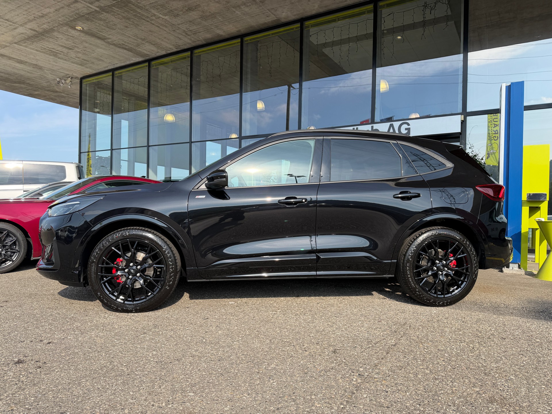 FORD Kuga 2.5 FHEV ST-Line X 4WD-image-5