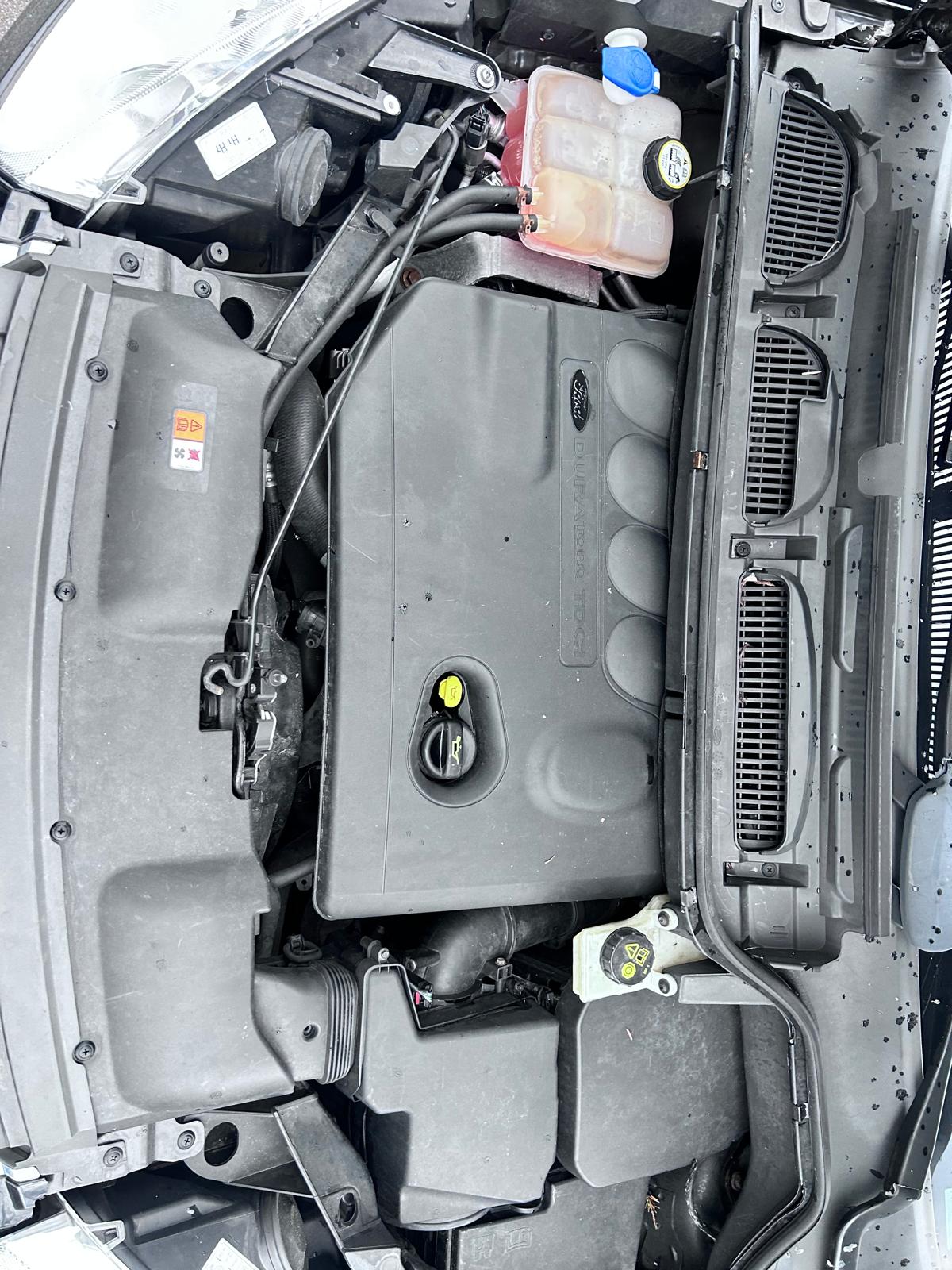 FORD C-Max 2.0 TDCi Carving-image-13
