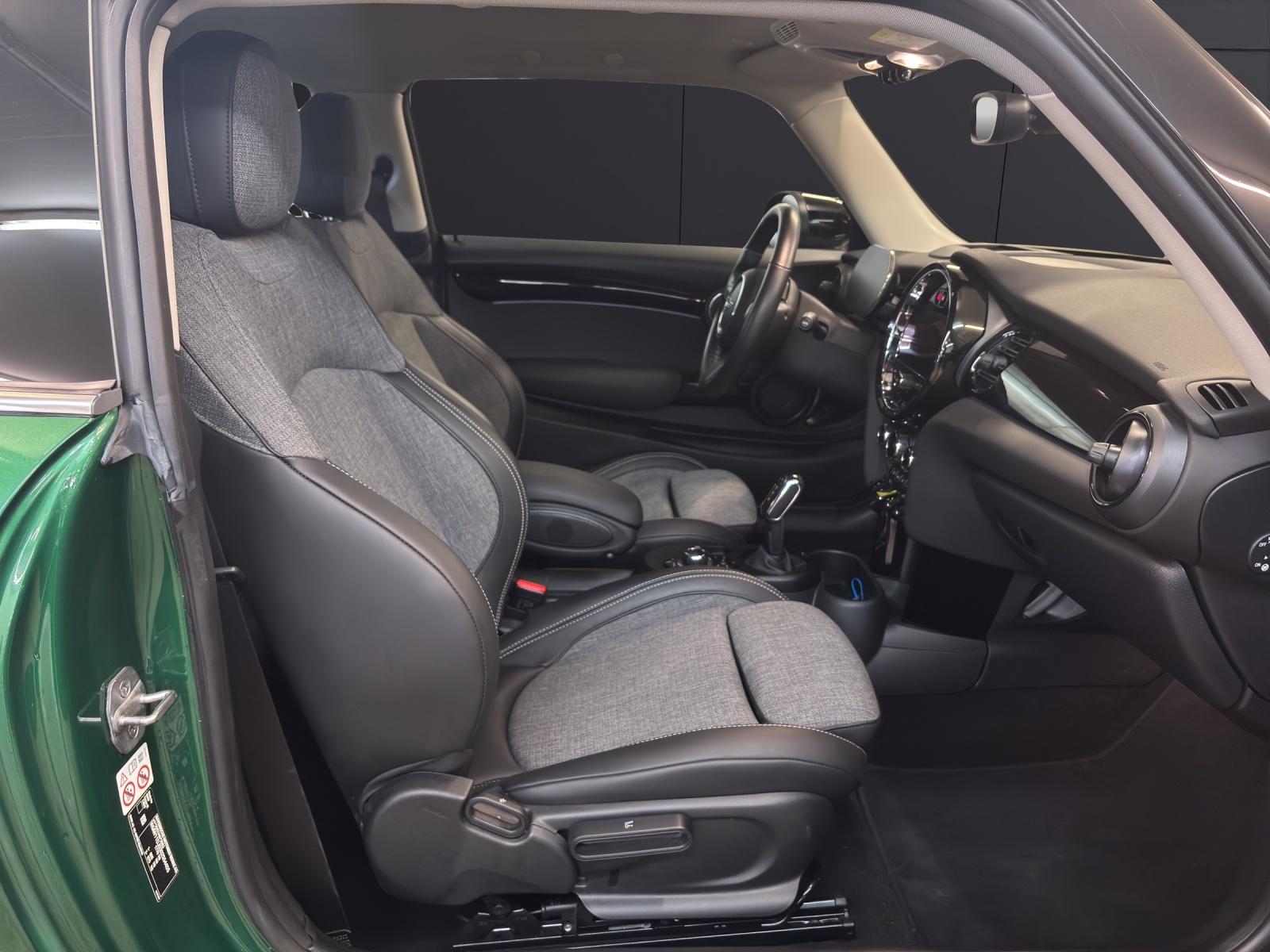 MINI F56 Cooper SE-image-14