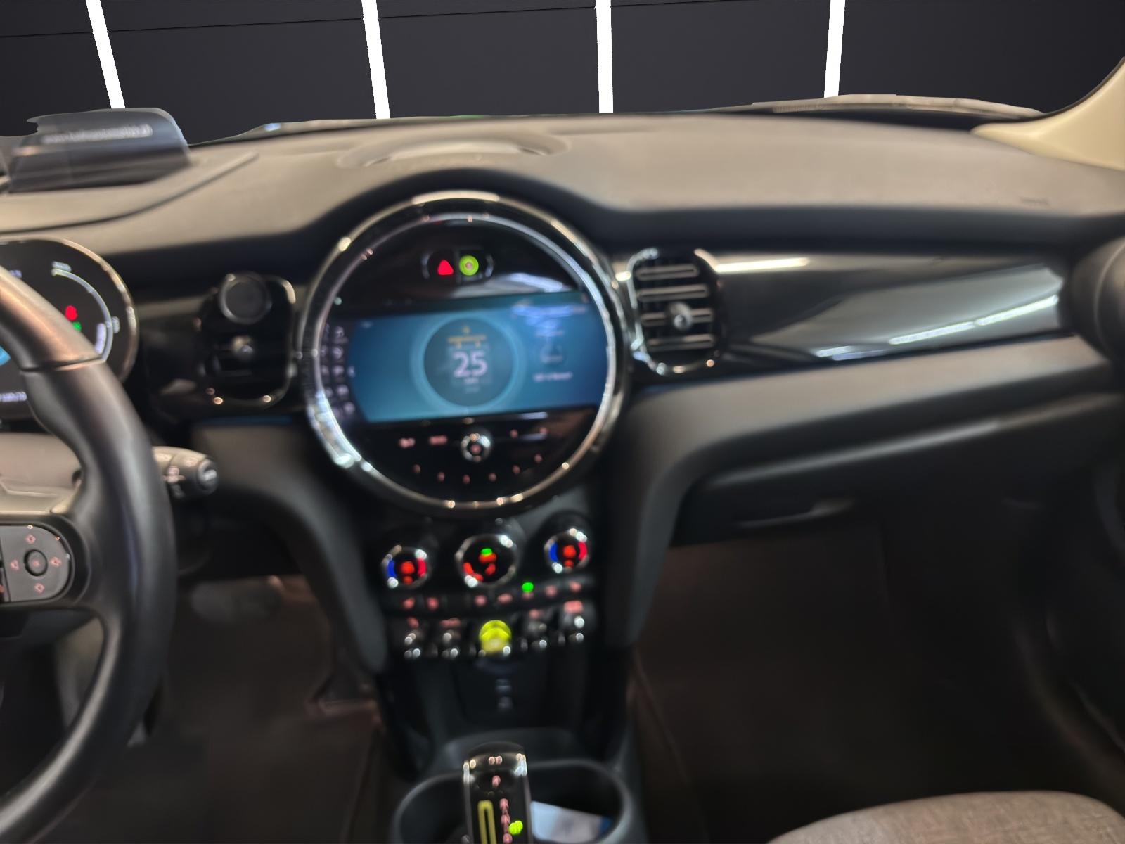 MINI F56 Cooper SE-image-20