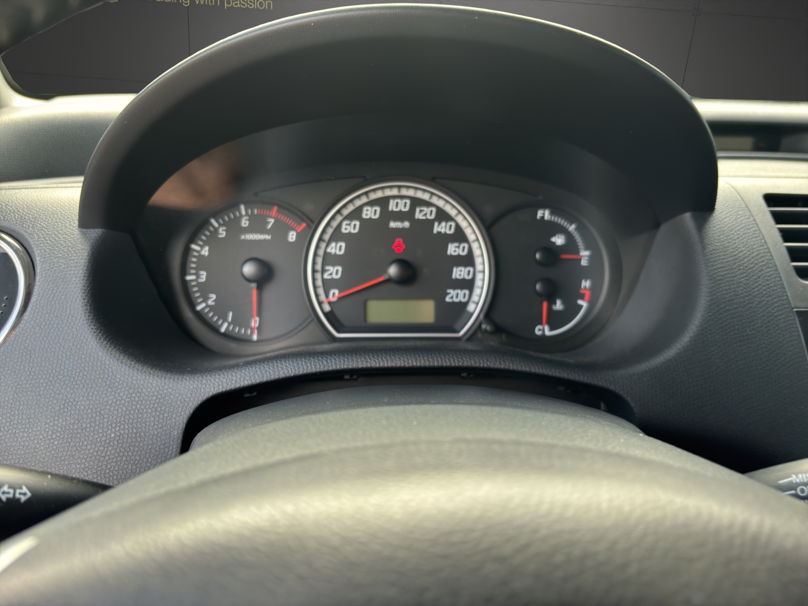 SUZUKI Swift 1.3i 16V GL Top 4x4-image-5