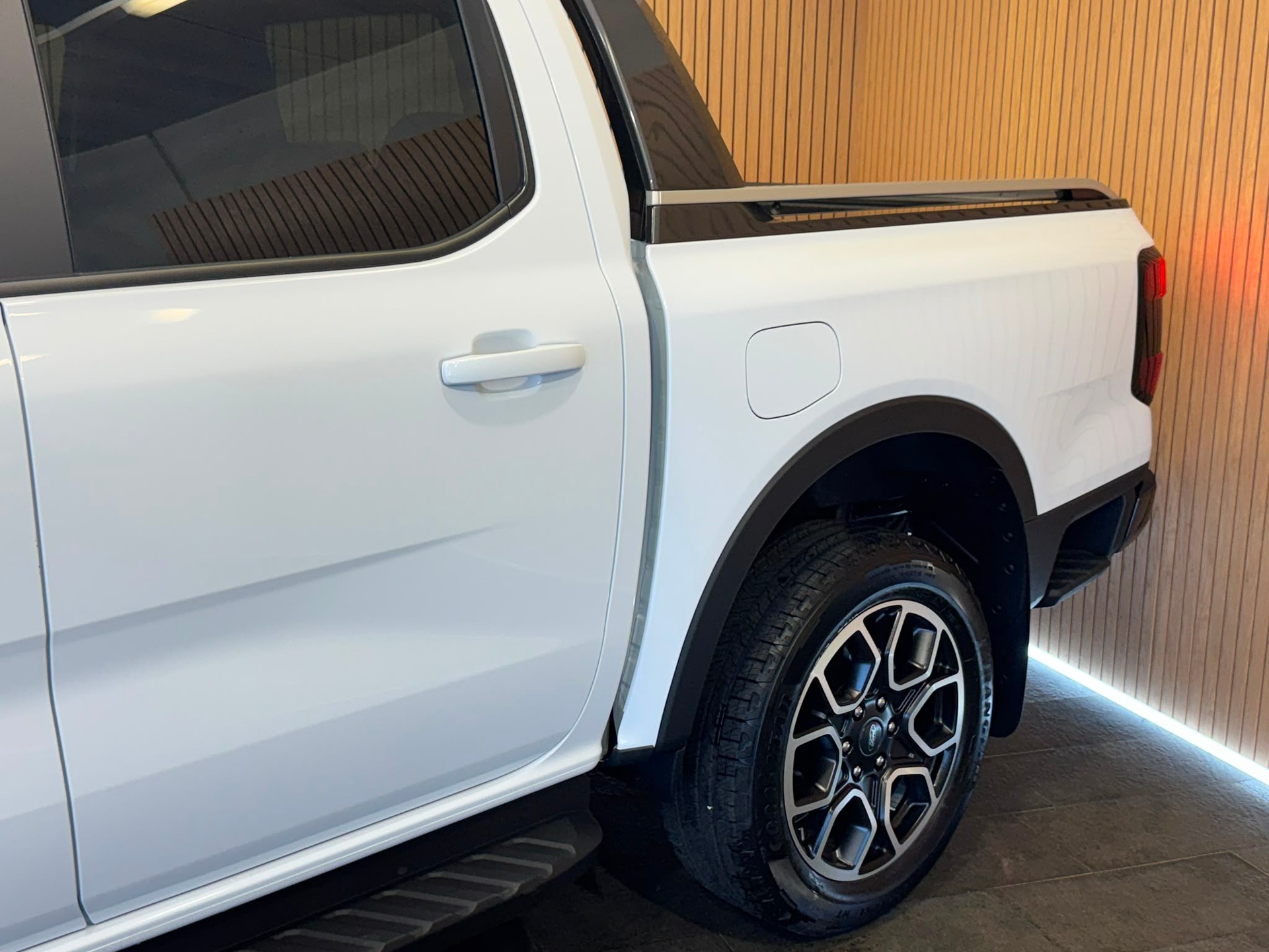 FORD Ranger Wildtrak 3.0 Diesel Eco MY26Blue 4WD Automat-image-4