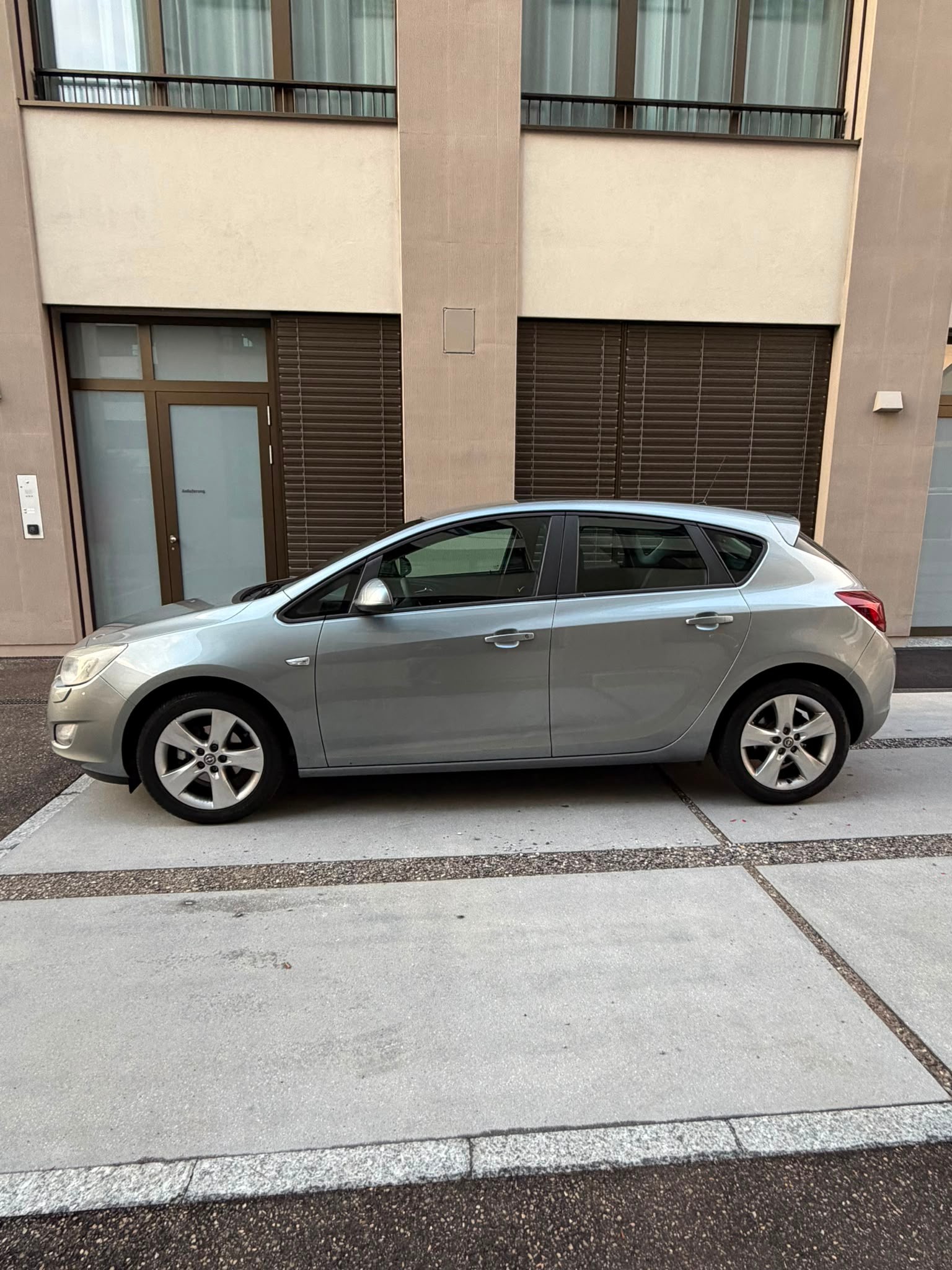 OPEL Astra 1.6i 16V Enjoy-image-3