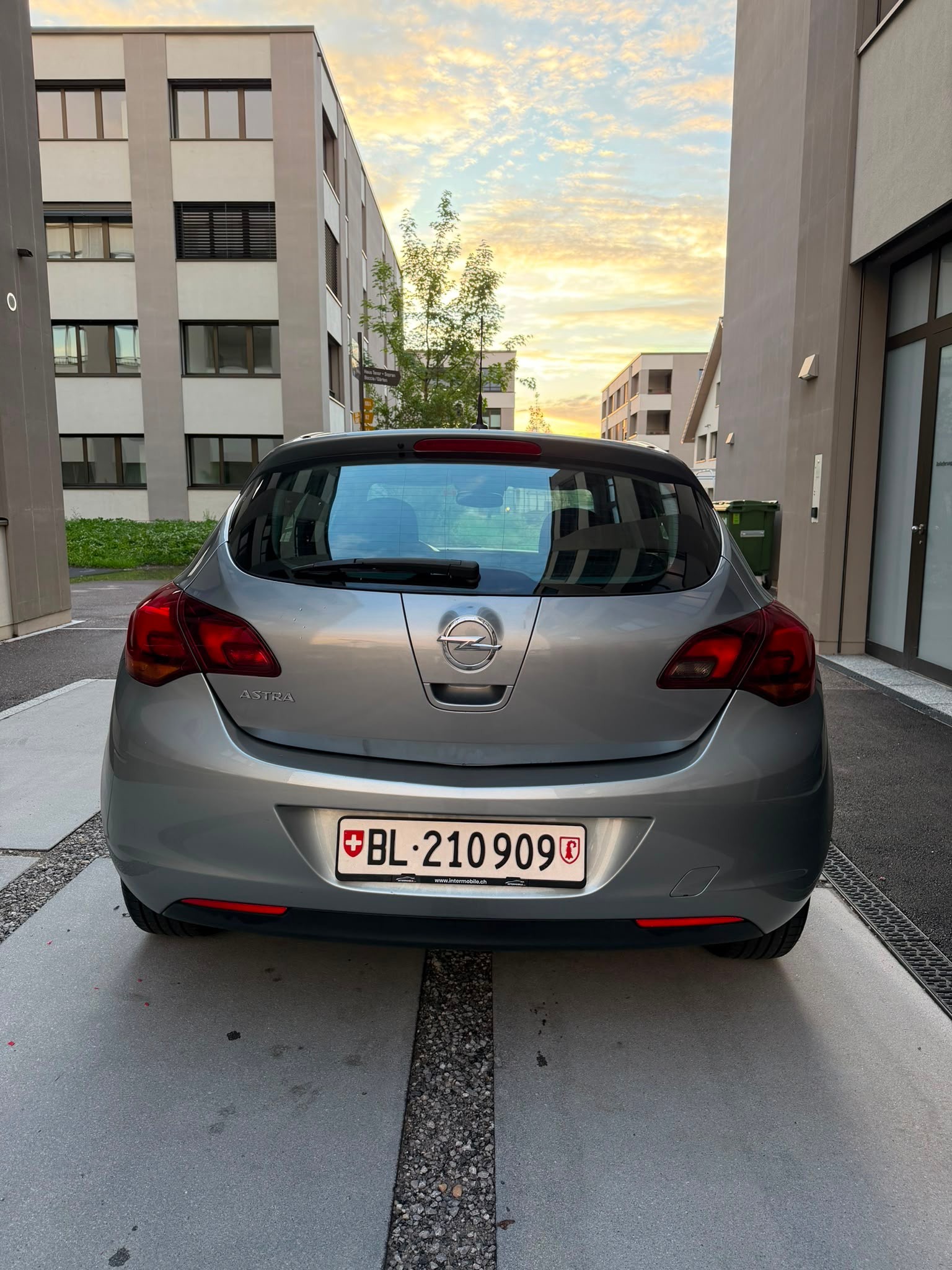 OPEL Astra 1.6i 16V Enjoy-image-5