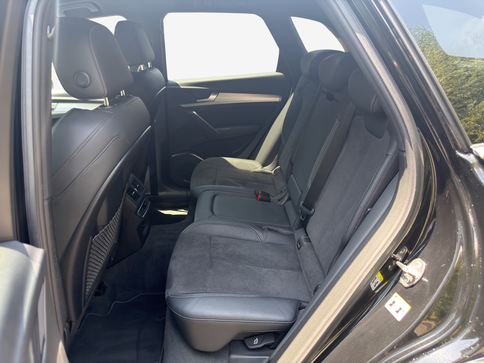 AUDI Q5 55 TFSI e sport quattro-image-12
