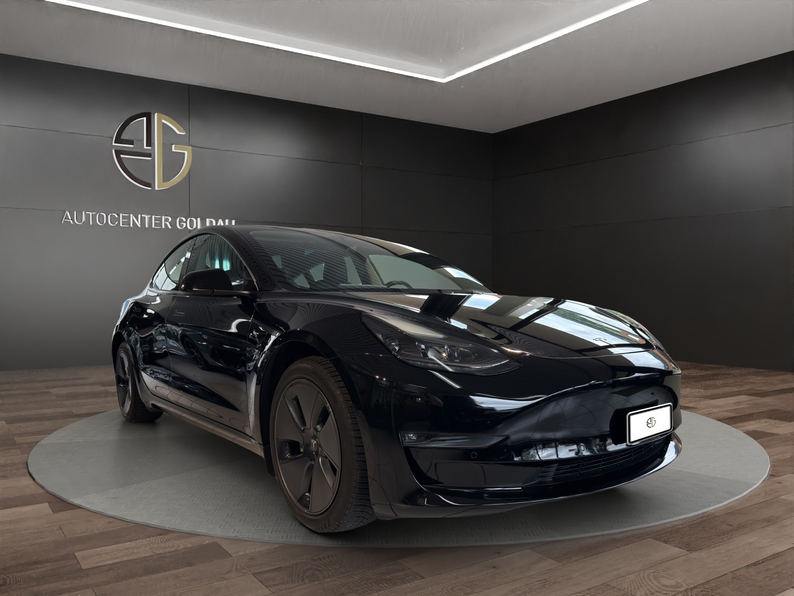 TESLA Model 3 Long Range Dual Motor AWD-image-5