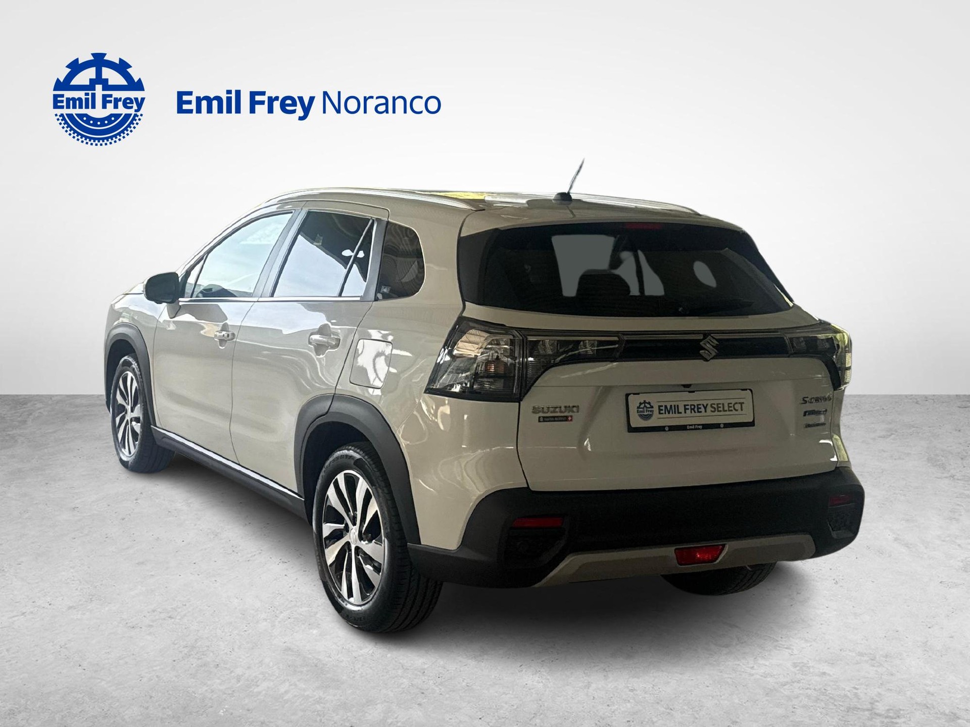 SUZUKI S-Cross 1.4 T Compact Top Hybrid 4x4-image-2