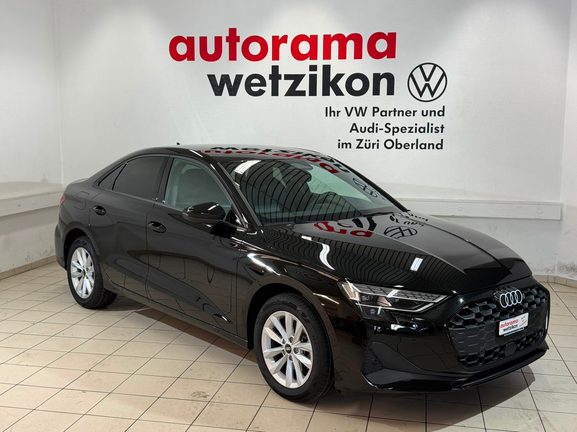 AUDI Limousine 2.0 TDI S-Tronic-image-0