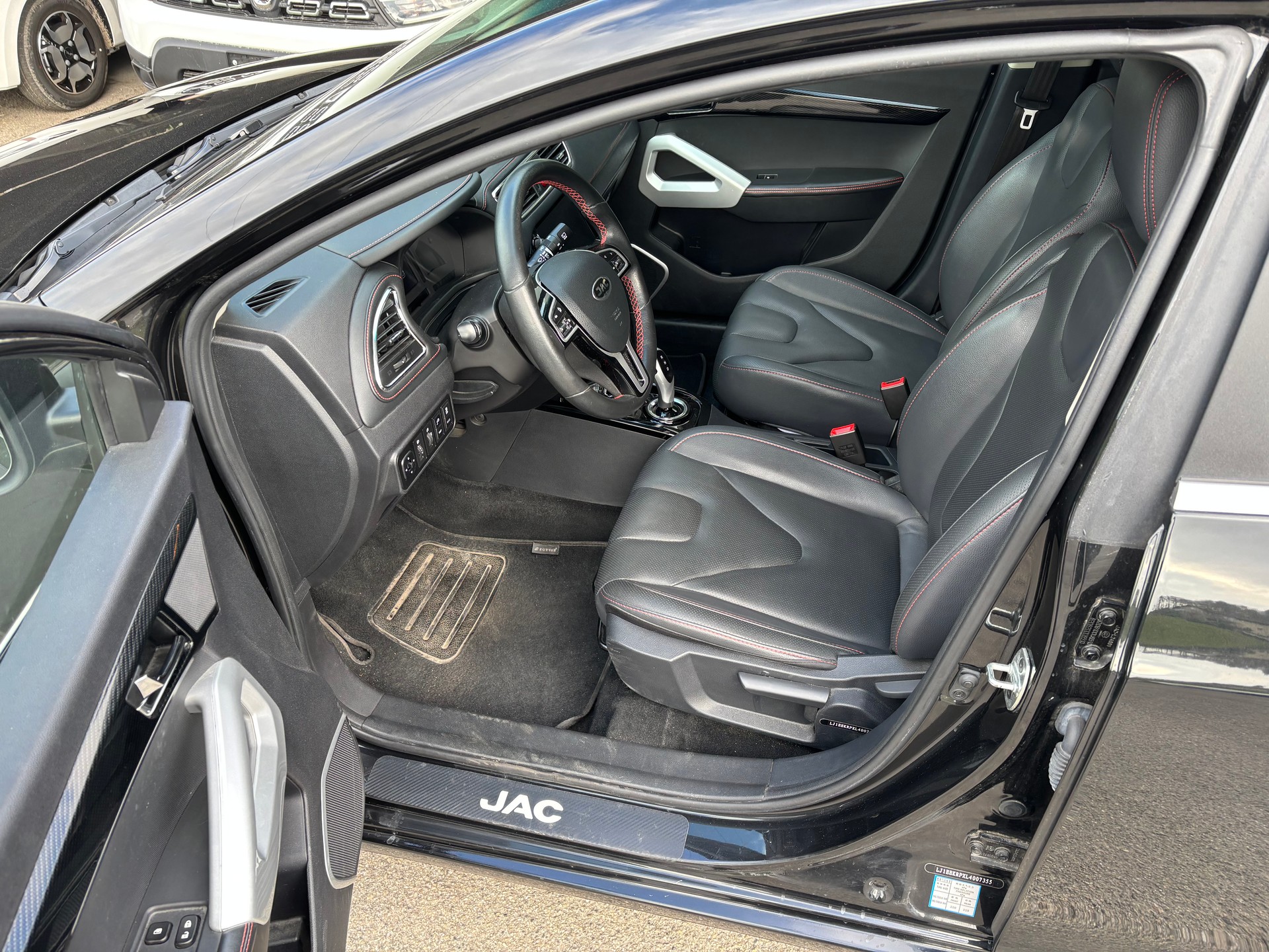 JAC e-S2 Luxury mit Batterie-image-3