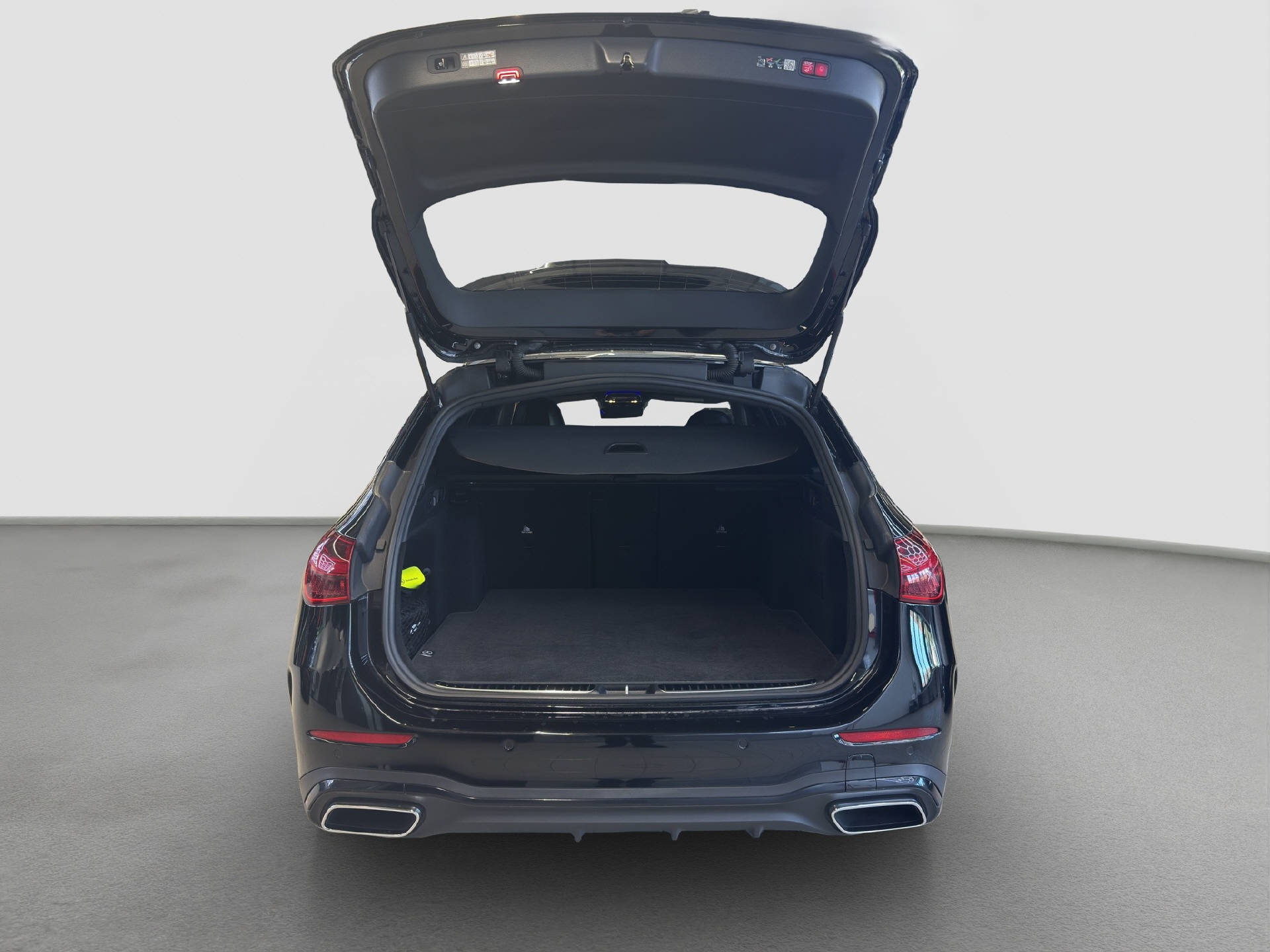 MERCEDES-BENZ C 200 AMG Line 4MATIC Kombi-image-14